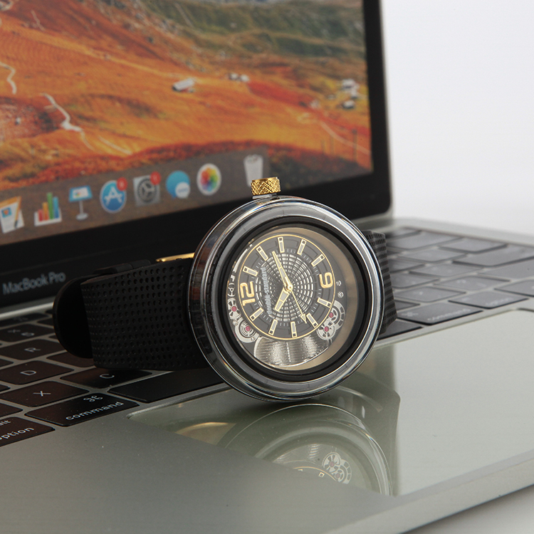 É-CLAT BLACK X GOLD