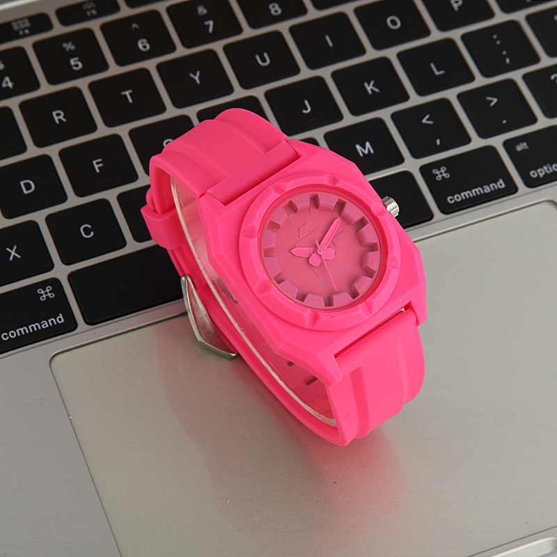 NÉ-ON HOT PINK