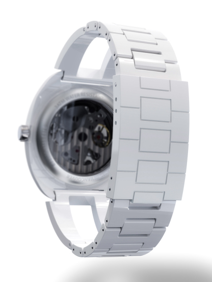 MÉ-CHANIC PURE WHITE