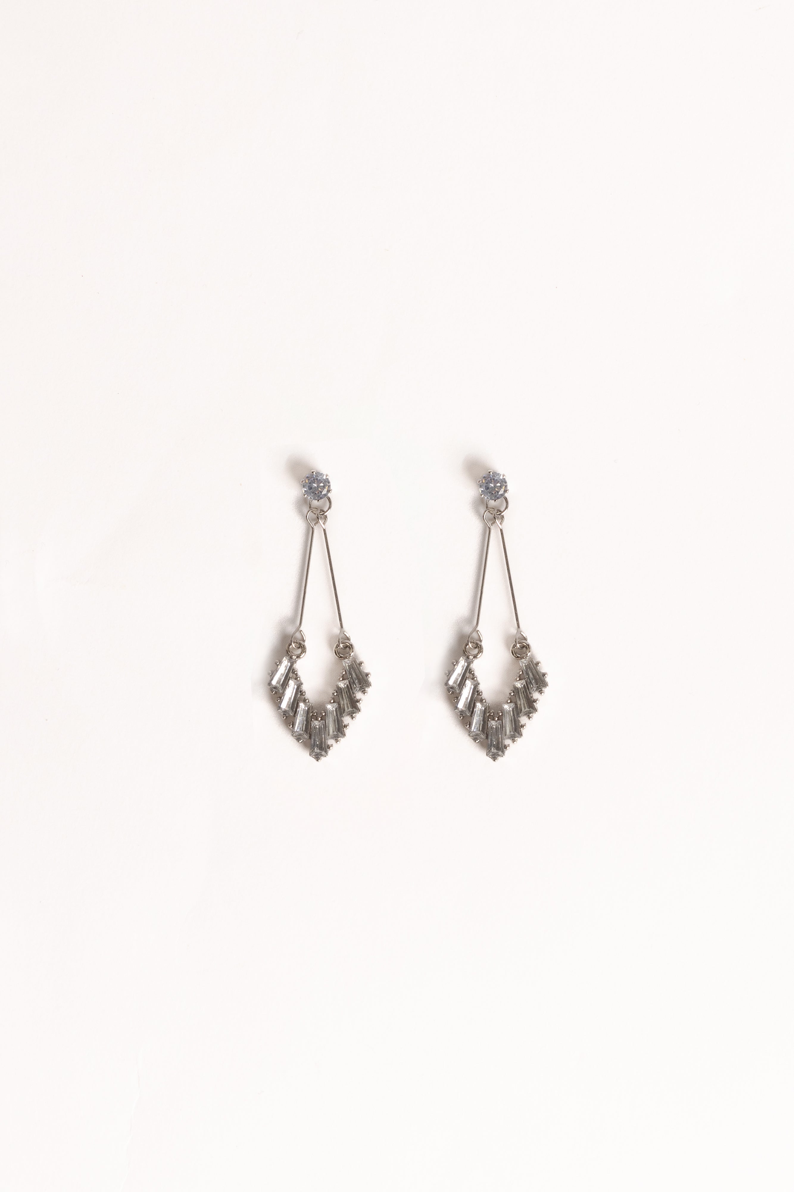 Kathy Earrings - Silver-Aur Fashion