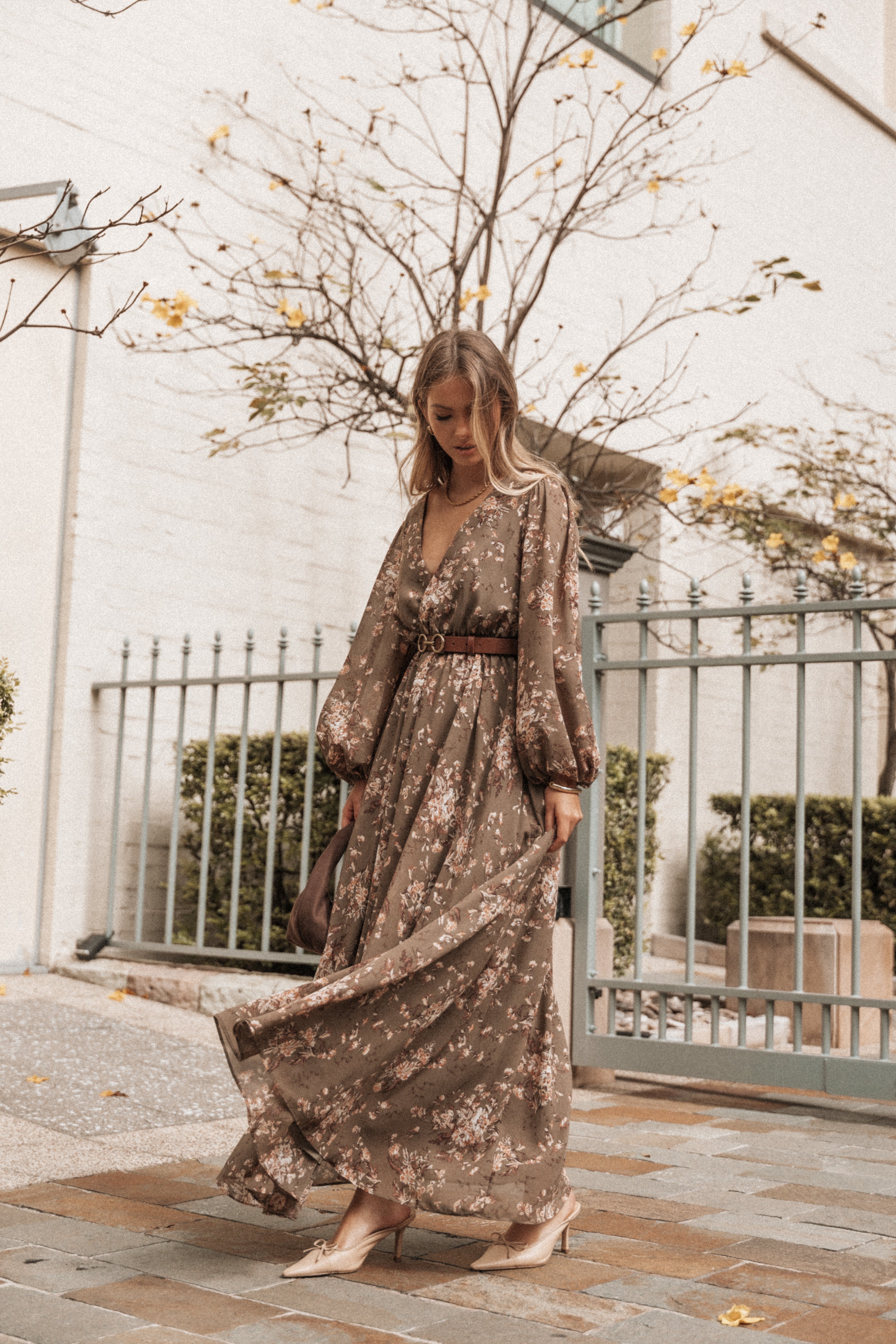 Anisa Maxi Dress - Olive Floral-Aur Fashion