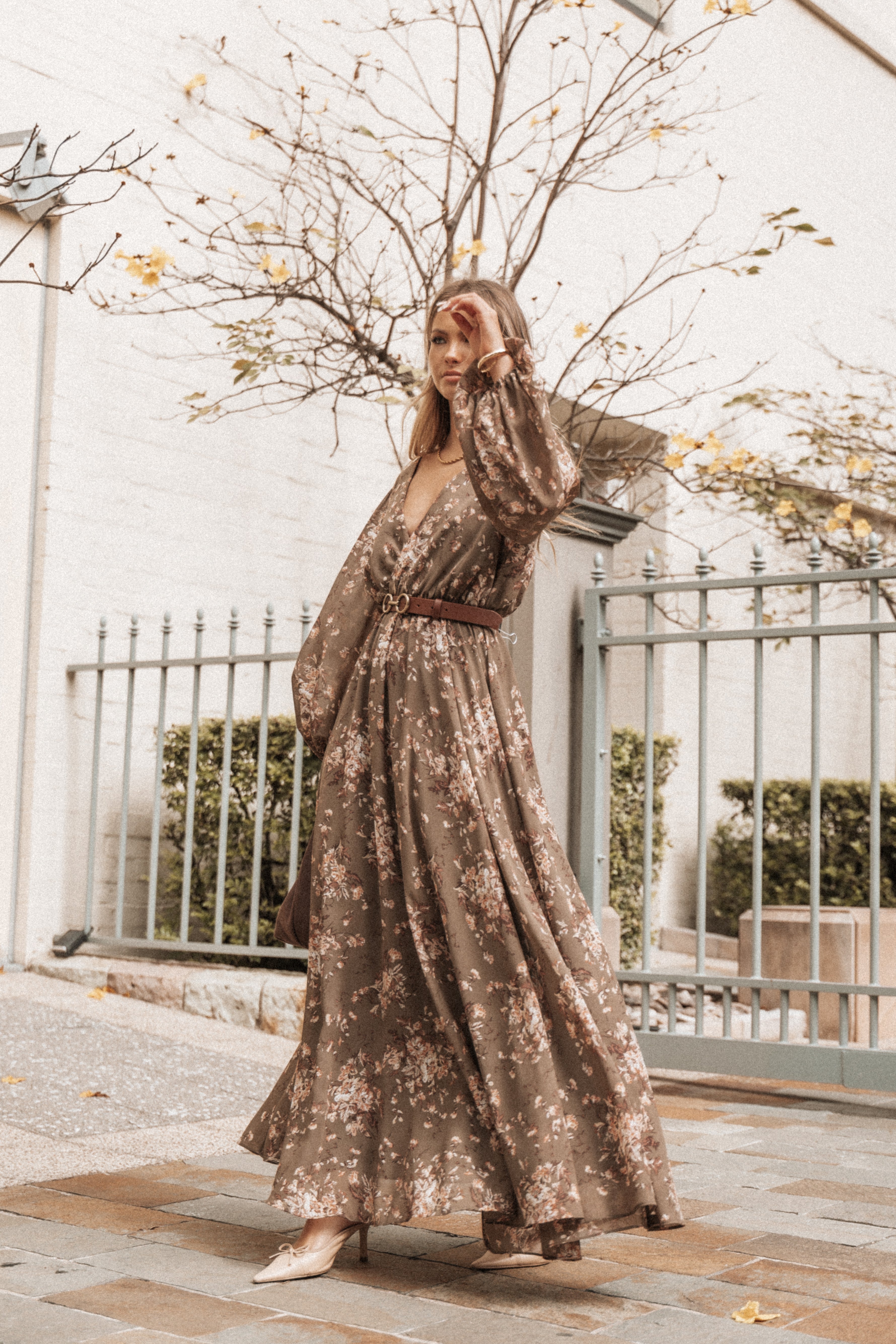 Anisa Maxi Dress - Olive Floral-Aur Fashion