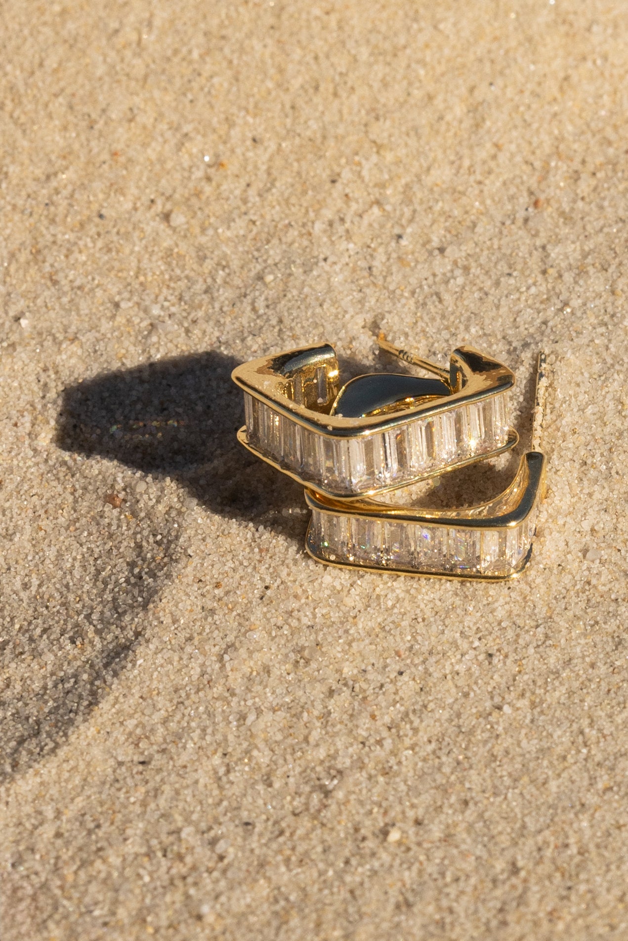 Tiffany Hoop Earrings - Gold-Aur Fashion