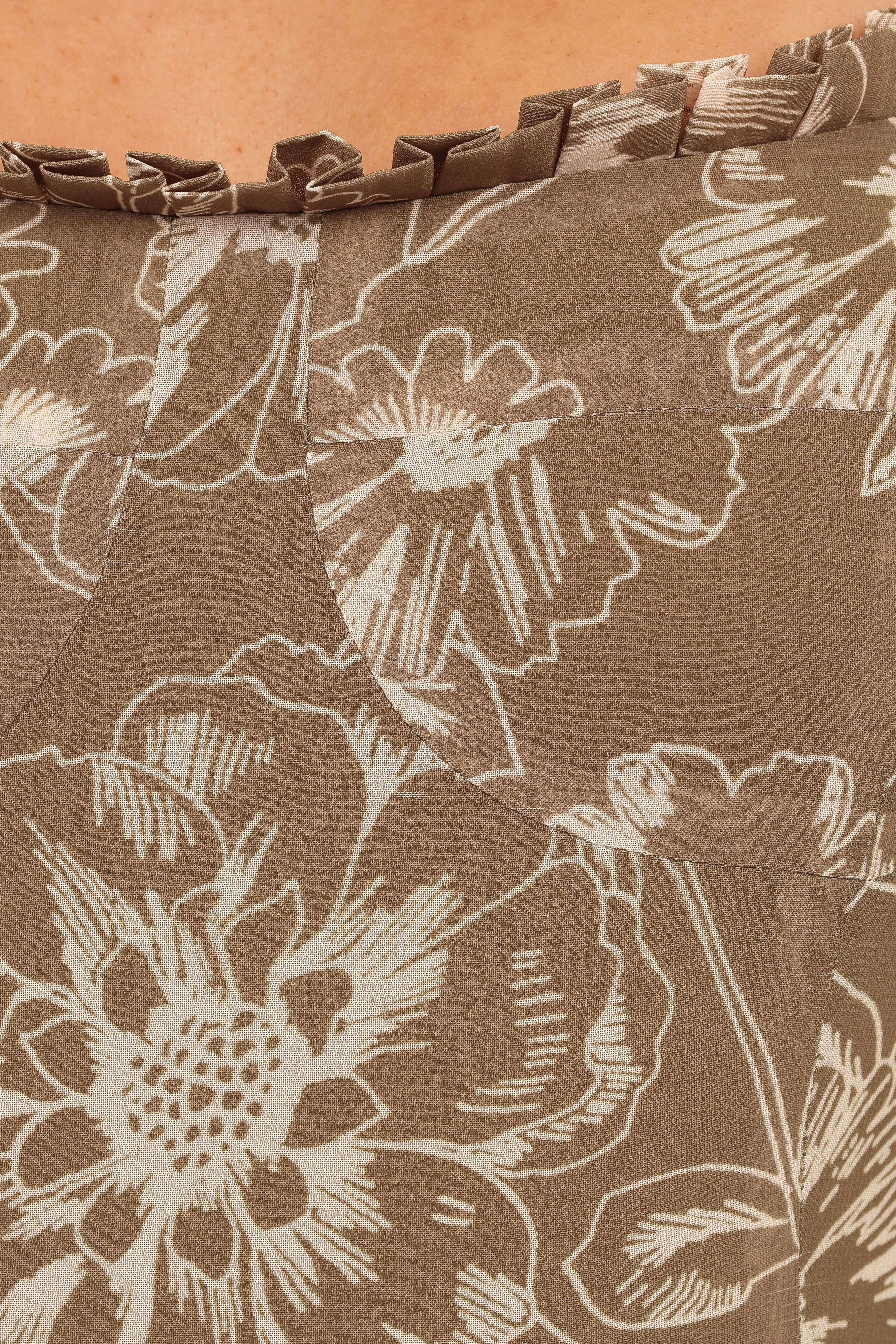 Ashton Midi Dress - Olive Floral-Aur Fashion