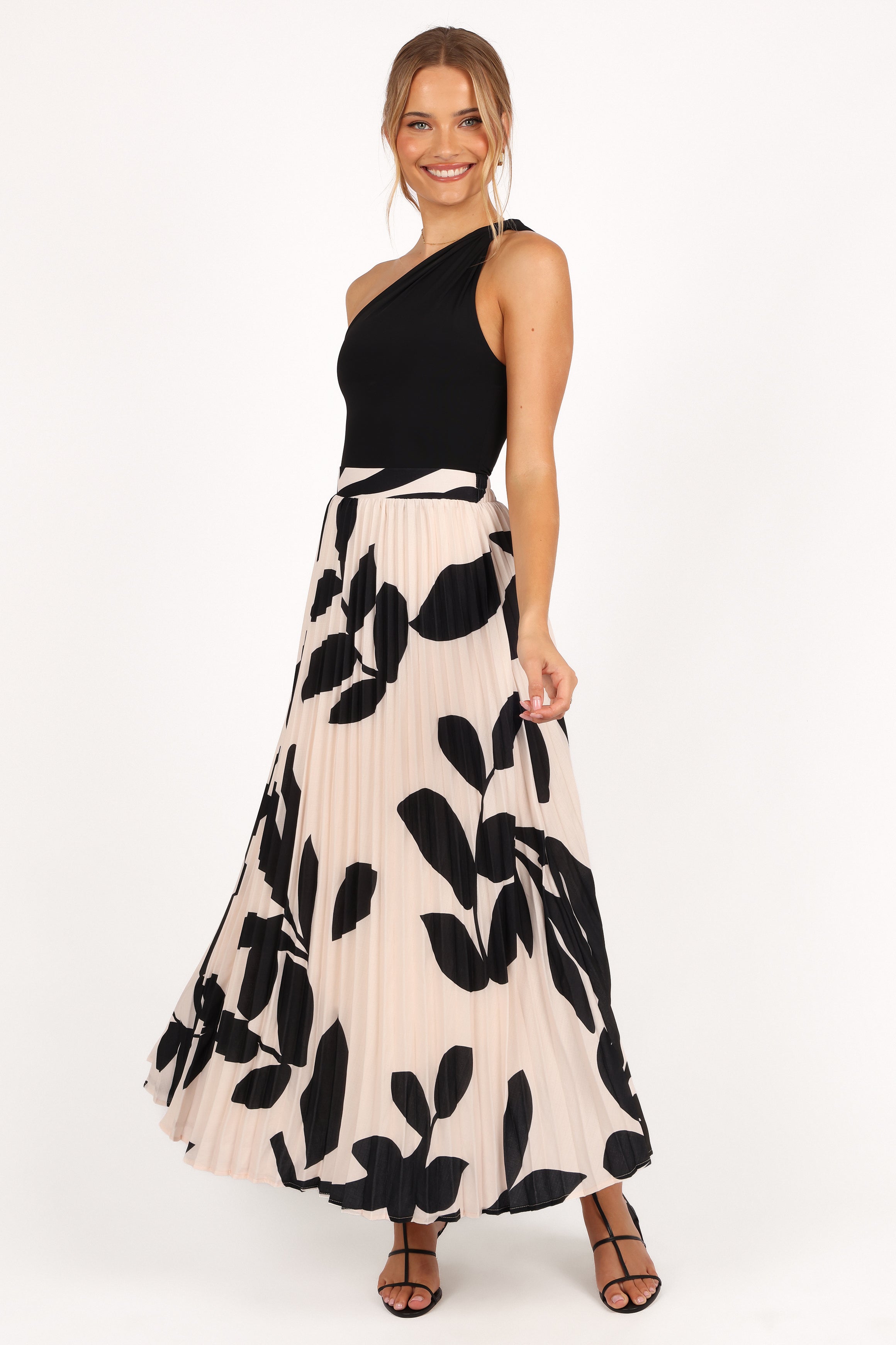 Aurora Pleated Maxi Skirt - Cream Black Floral-Aur Fashion