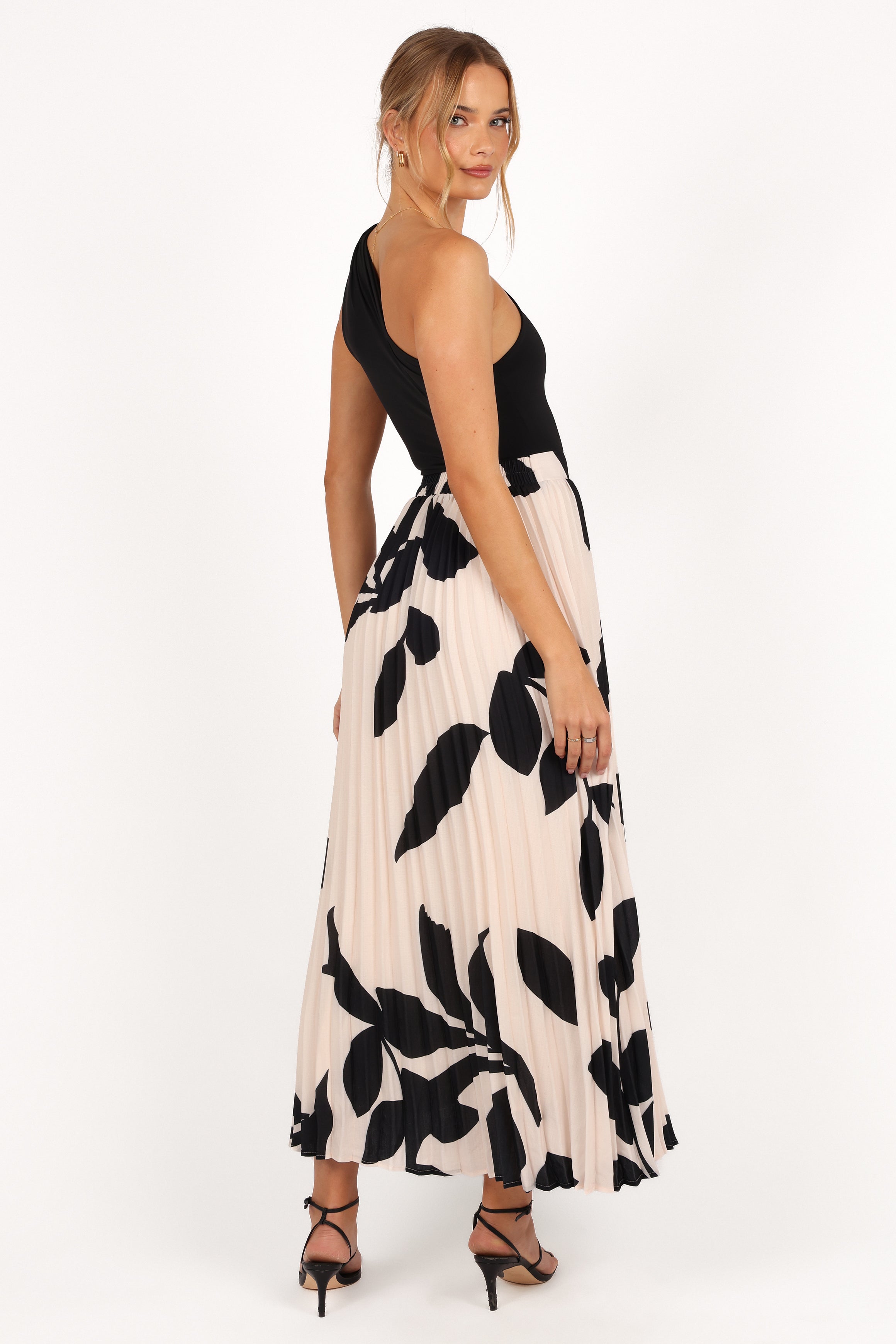 Aurora Pleated Maxi Skirt - Cream Black Floral-Aur Fashion