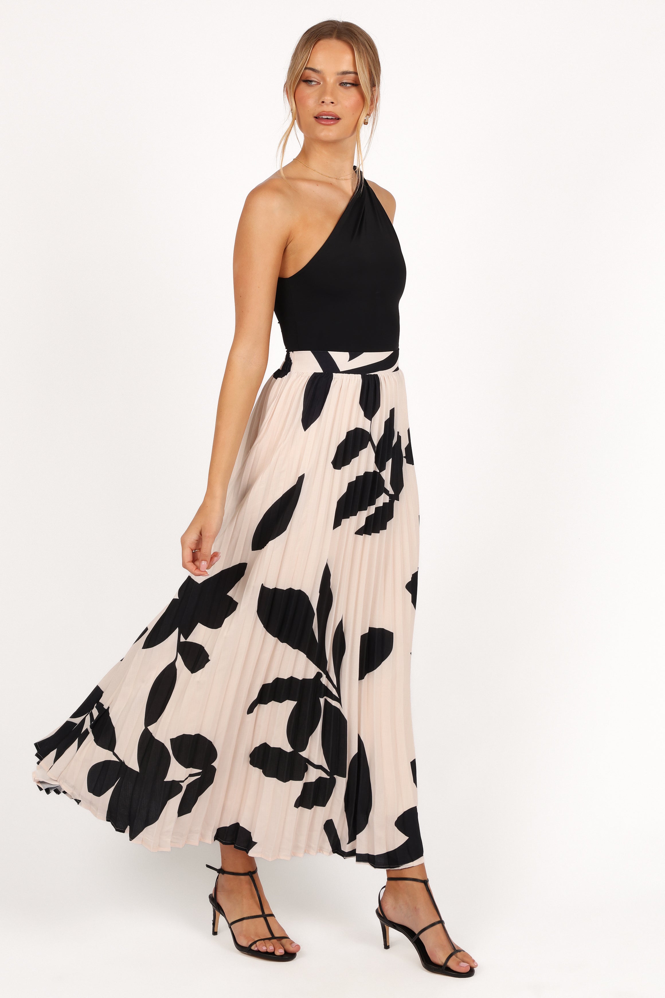 Aurora Pleated Maxi Skirt - Cream Black Floral-Aur Fashion