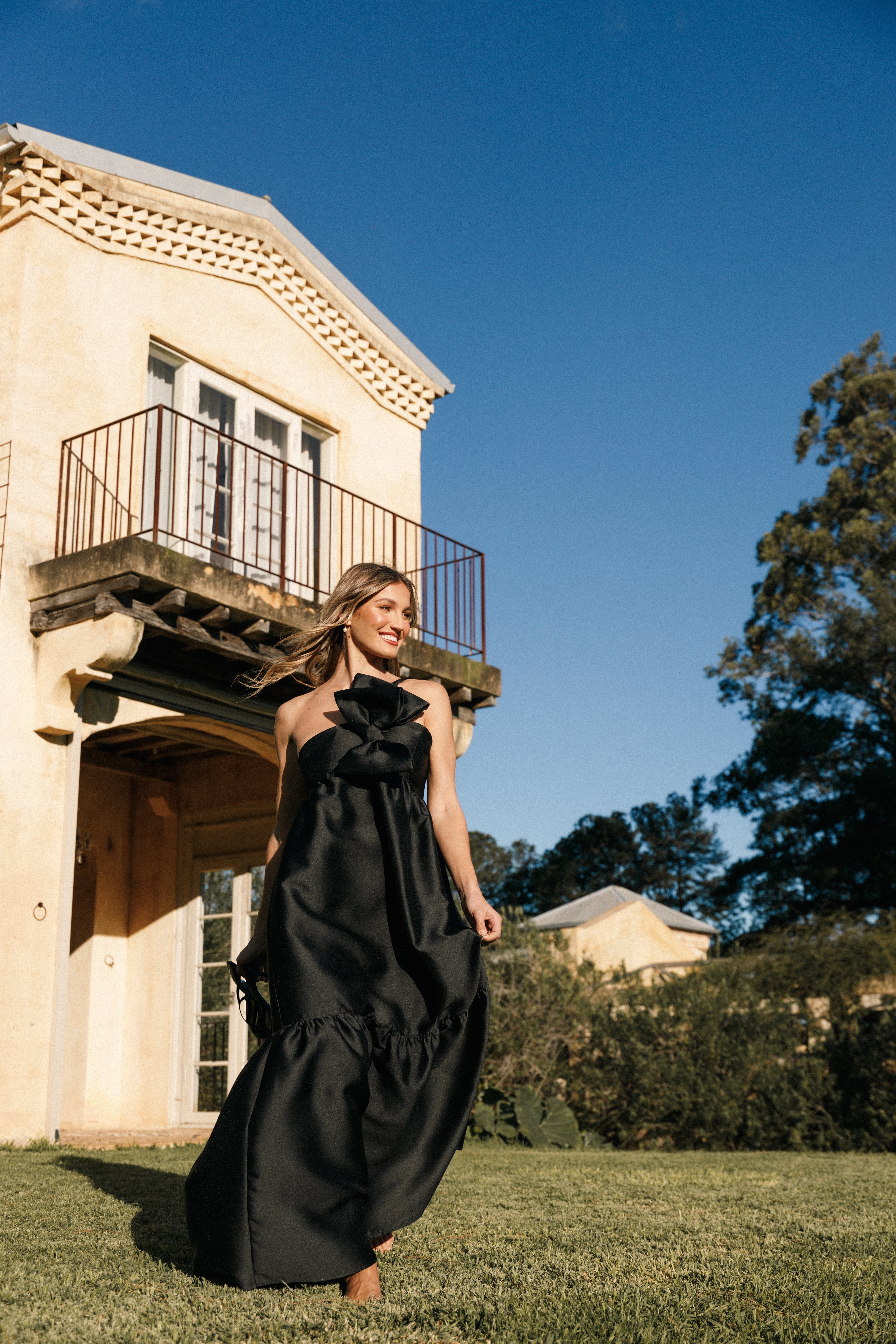 Betina Bow Front Maxi Dress - Black-Aur Fashion