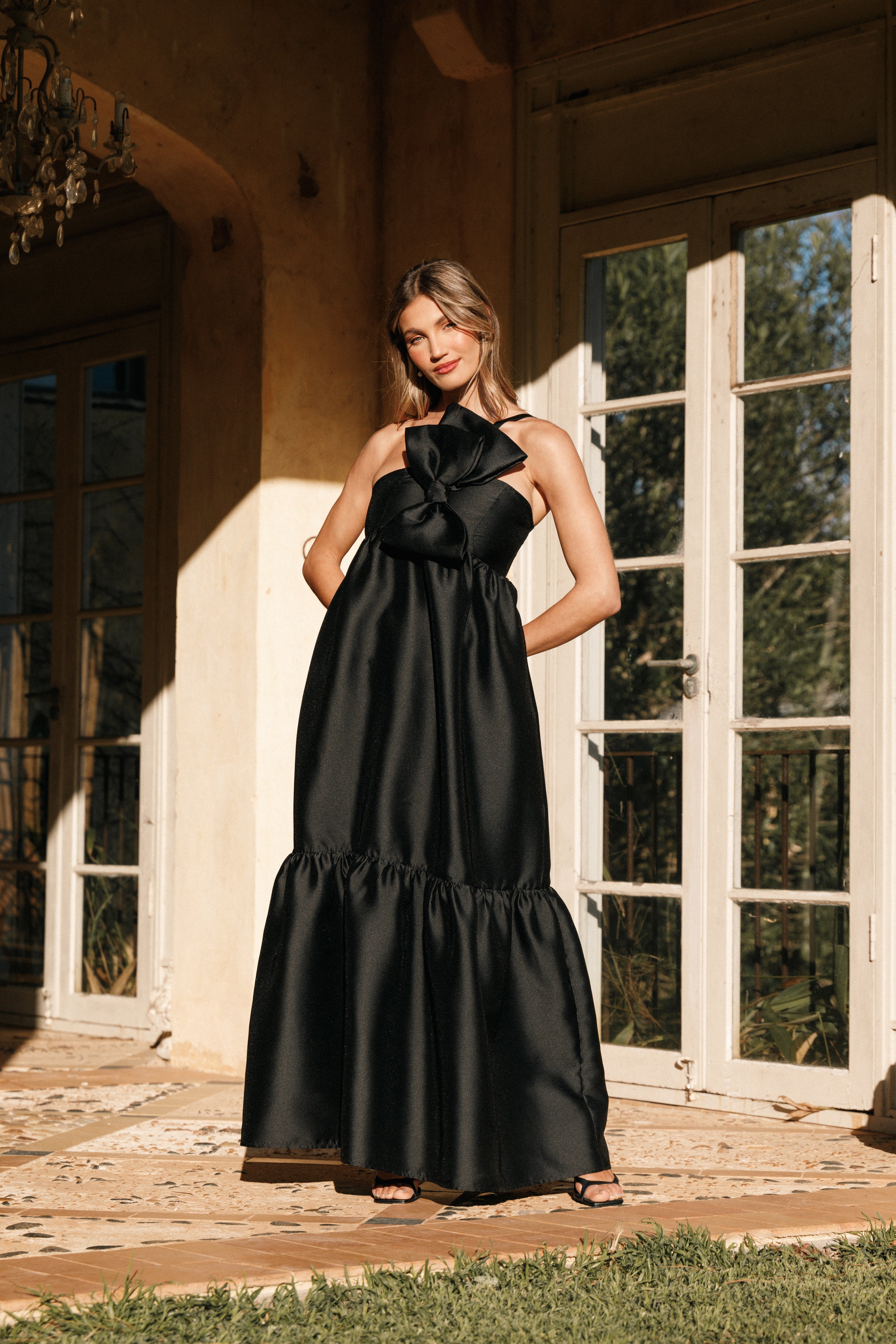 Betina Bow Front Maxi Dress - Black-Aur Fashion