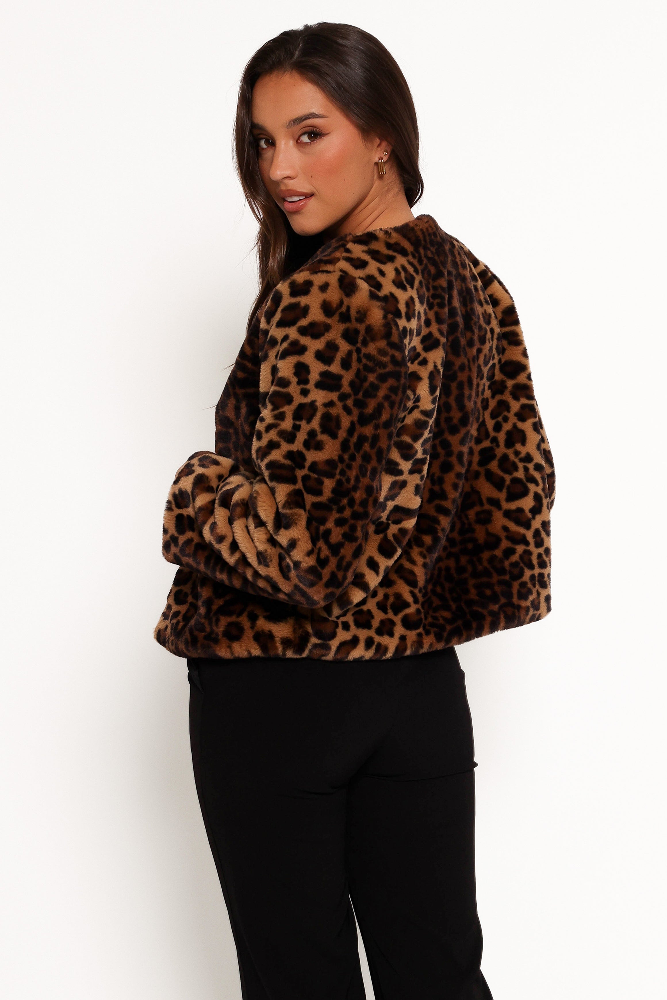 Cassia Faux Fur Leopard Crop Jacket - Leopard-Aur Fashion