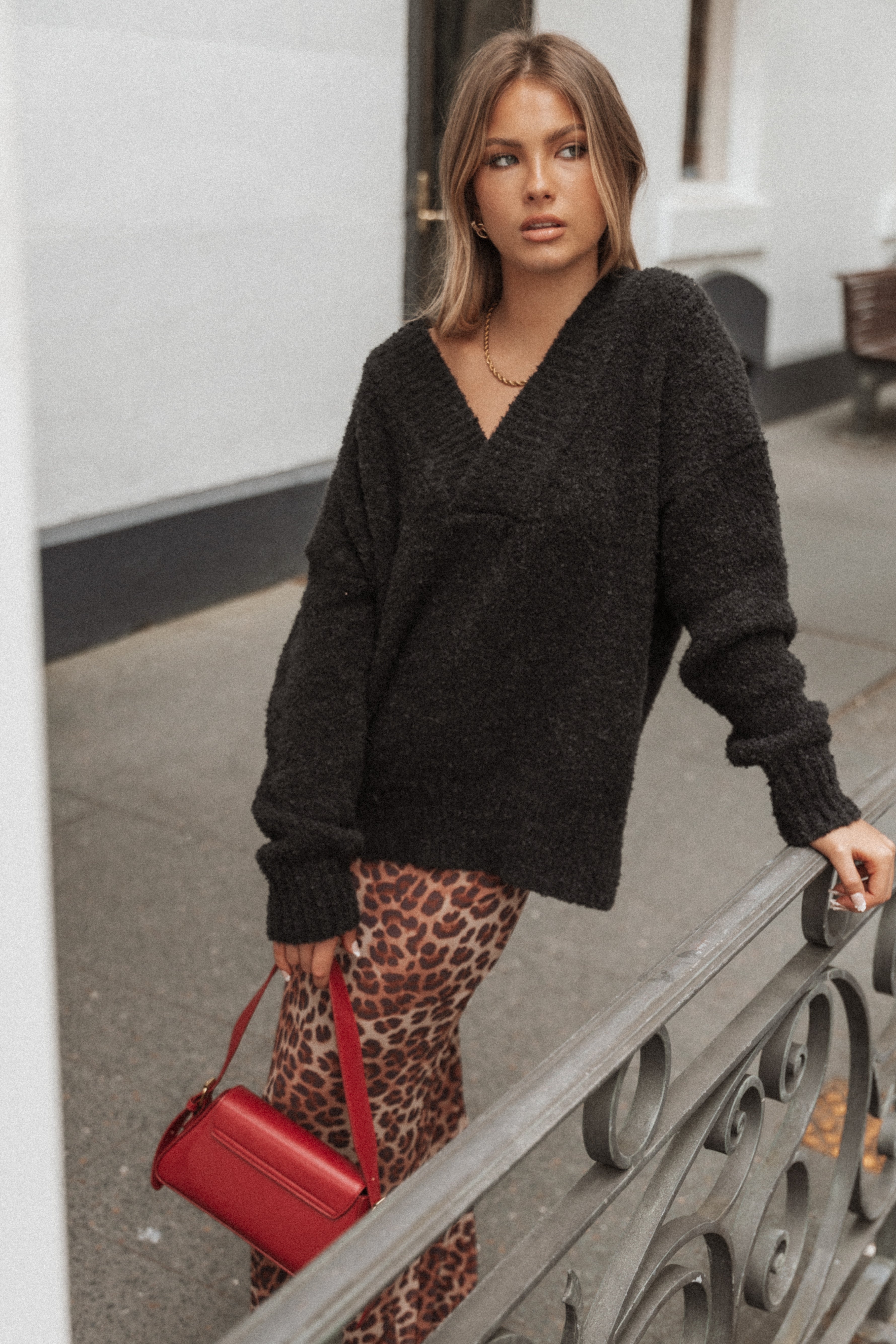 Charisma Vneck Knit Sweater - Black-Aur Fashion