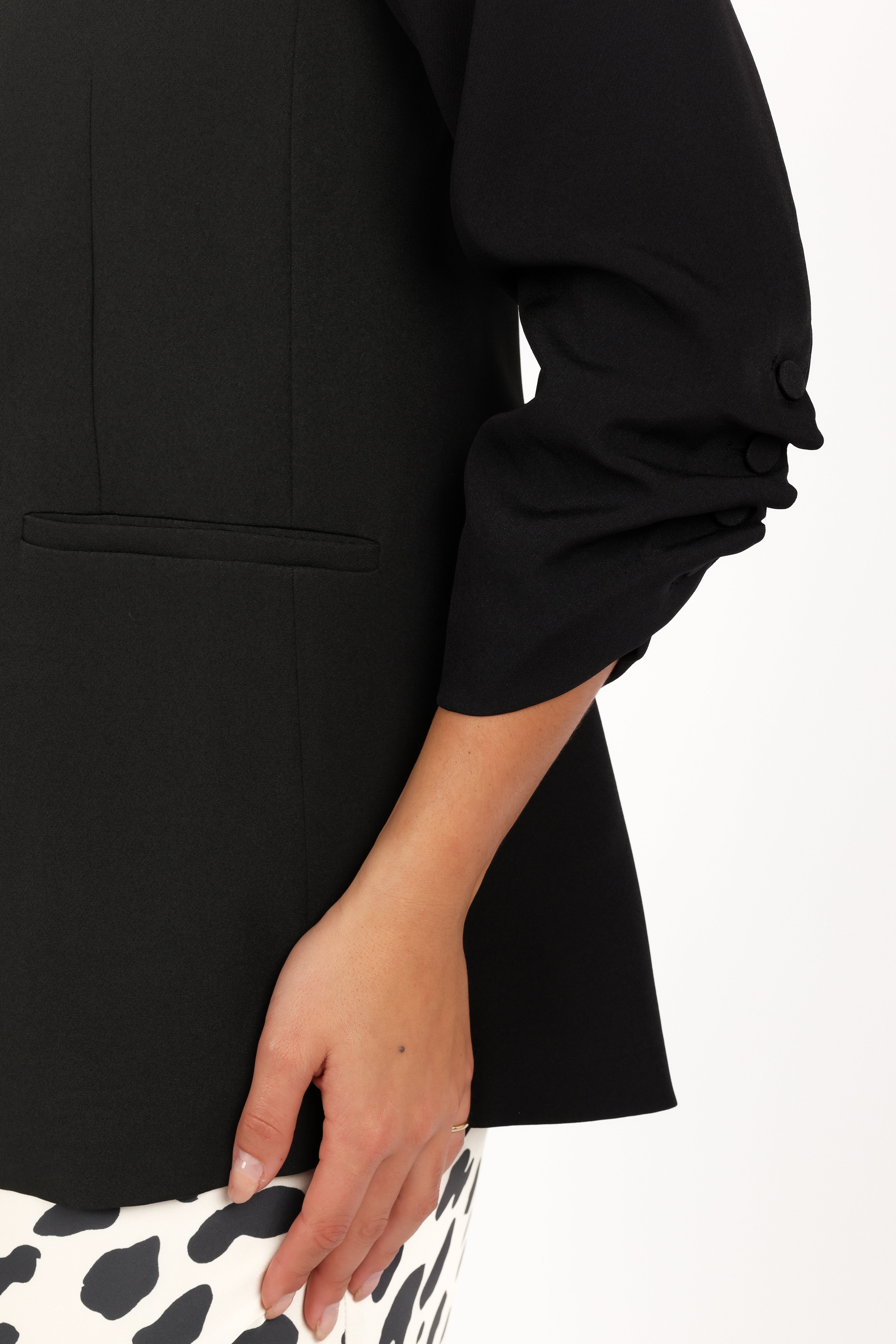 Kelby Slouch Sleeve Blazer - Black-Aur Fashion