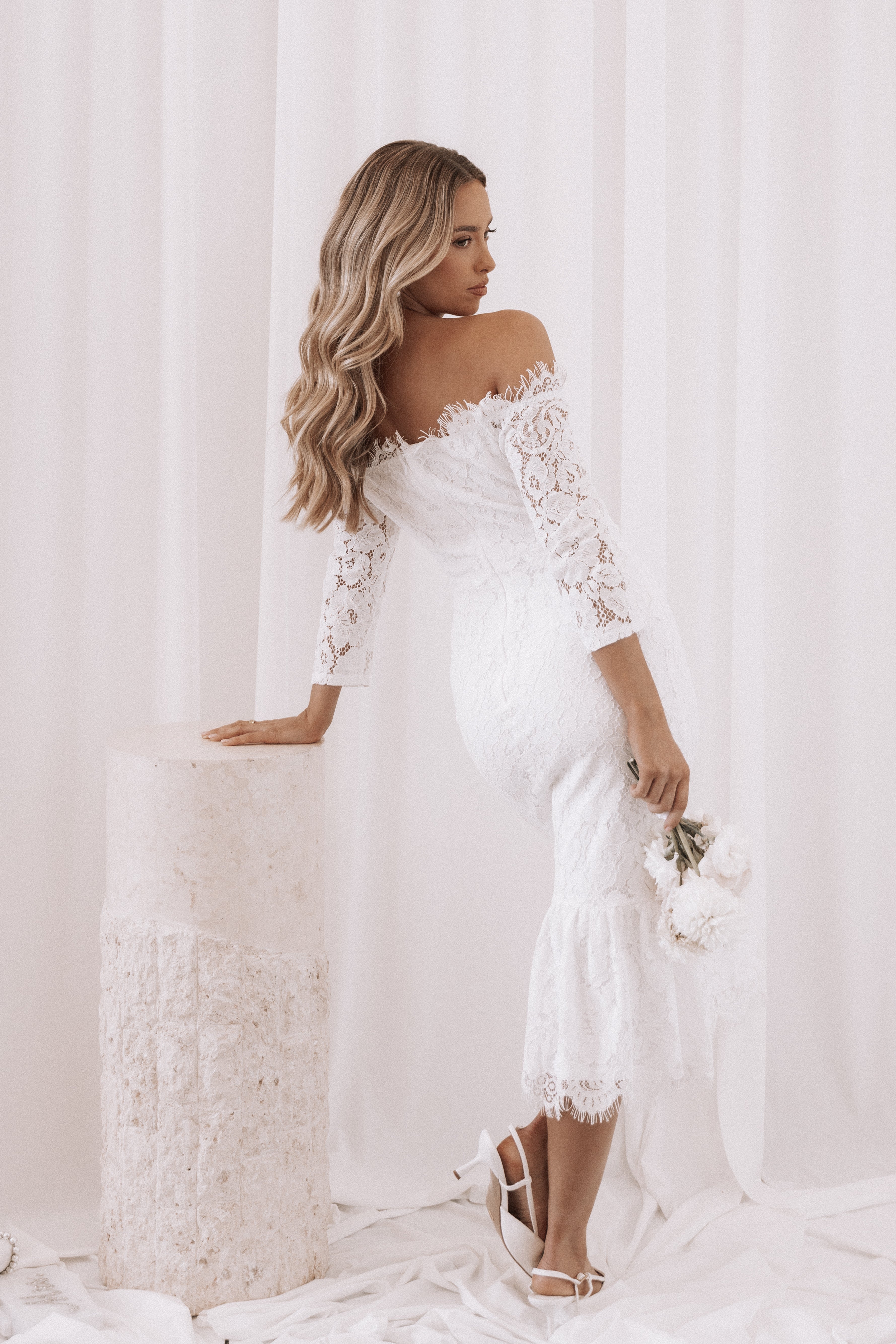 Lindy Midi Dress - White-Aur Fashion