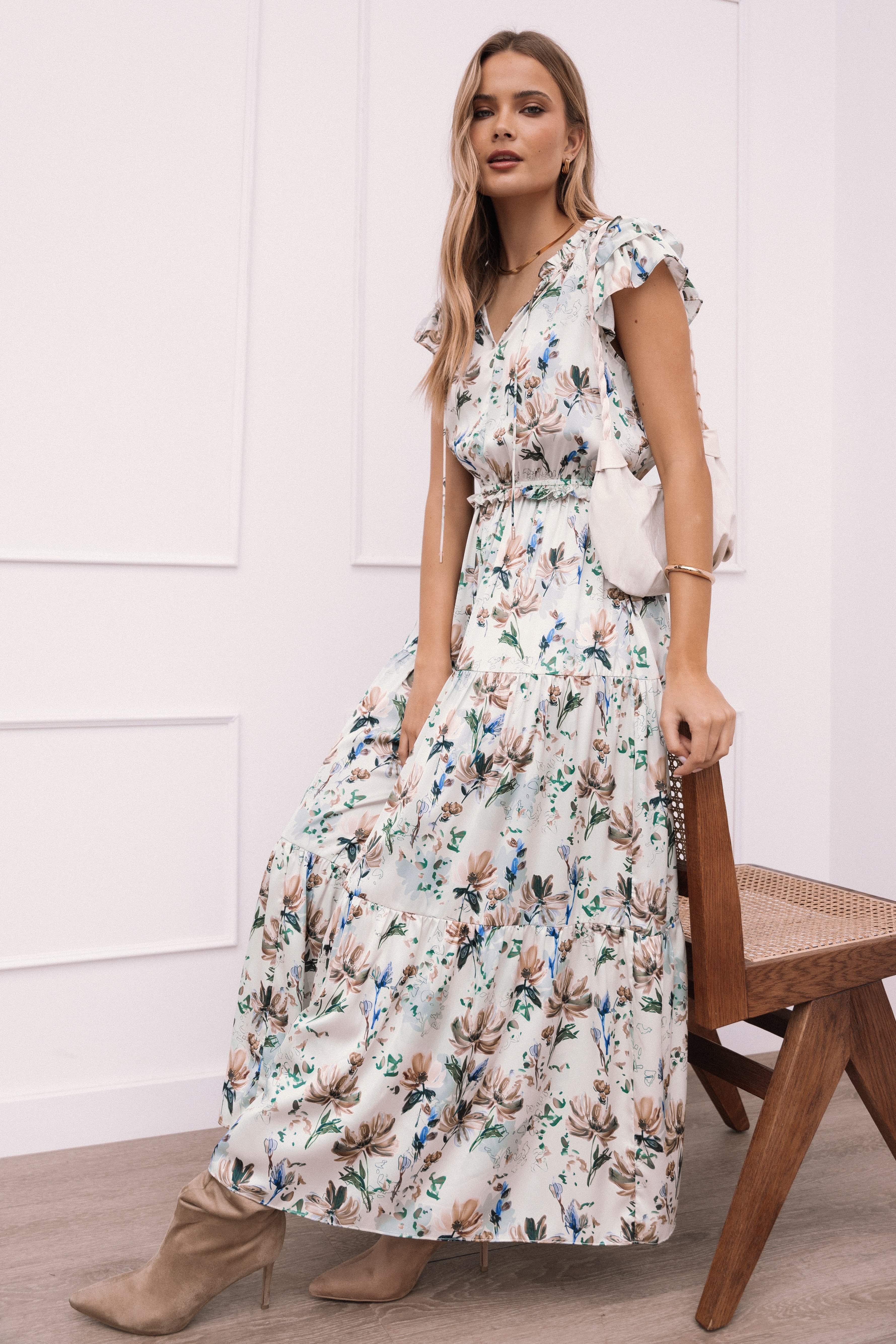 Lizzie Midi Dress - Cream Floral-Aur Fashion