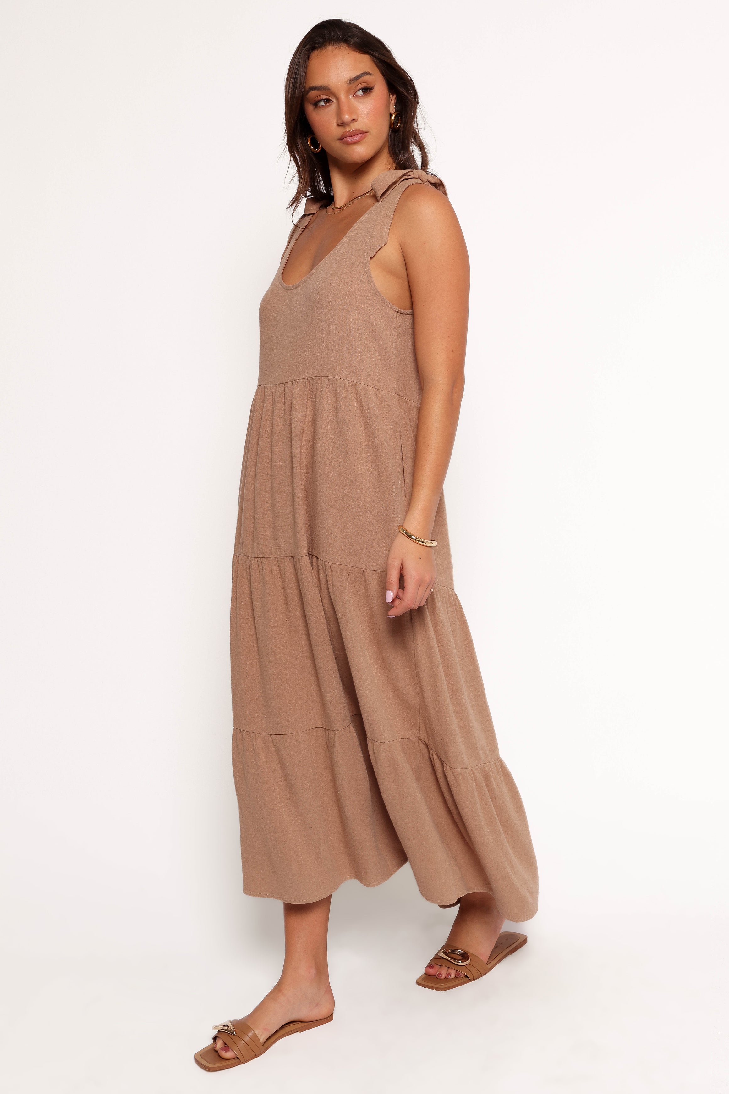 Marcy Midi Dress - Mocha-Aur Fashion