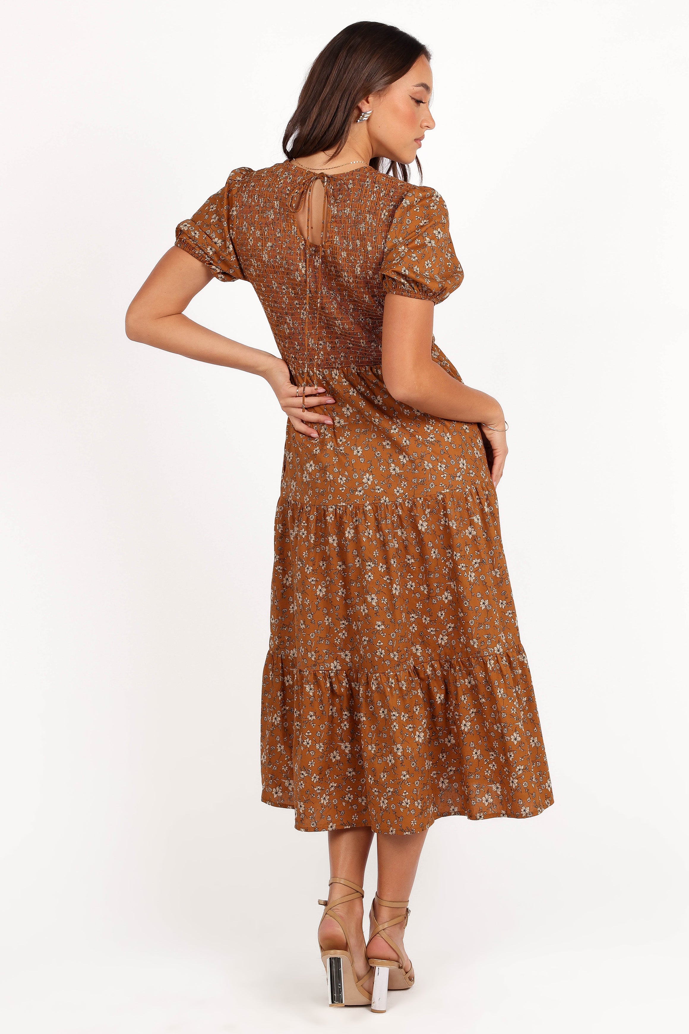 Naura Shirred Tiered Midi Dress - Cognac Floral-Aur Fashion