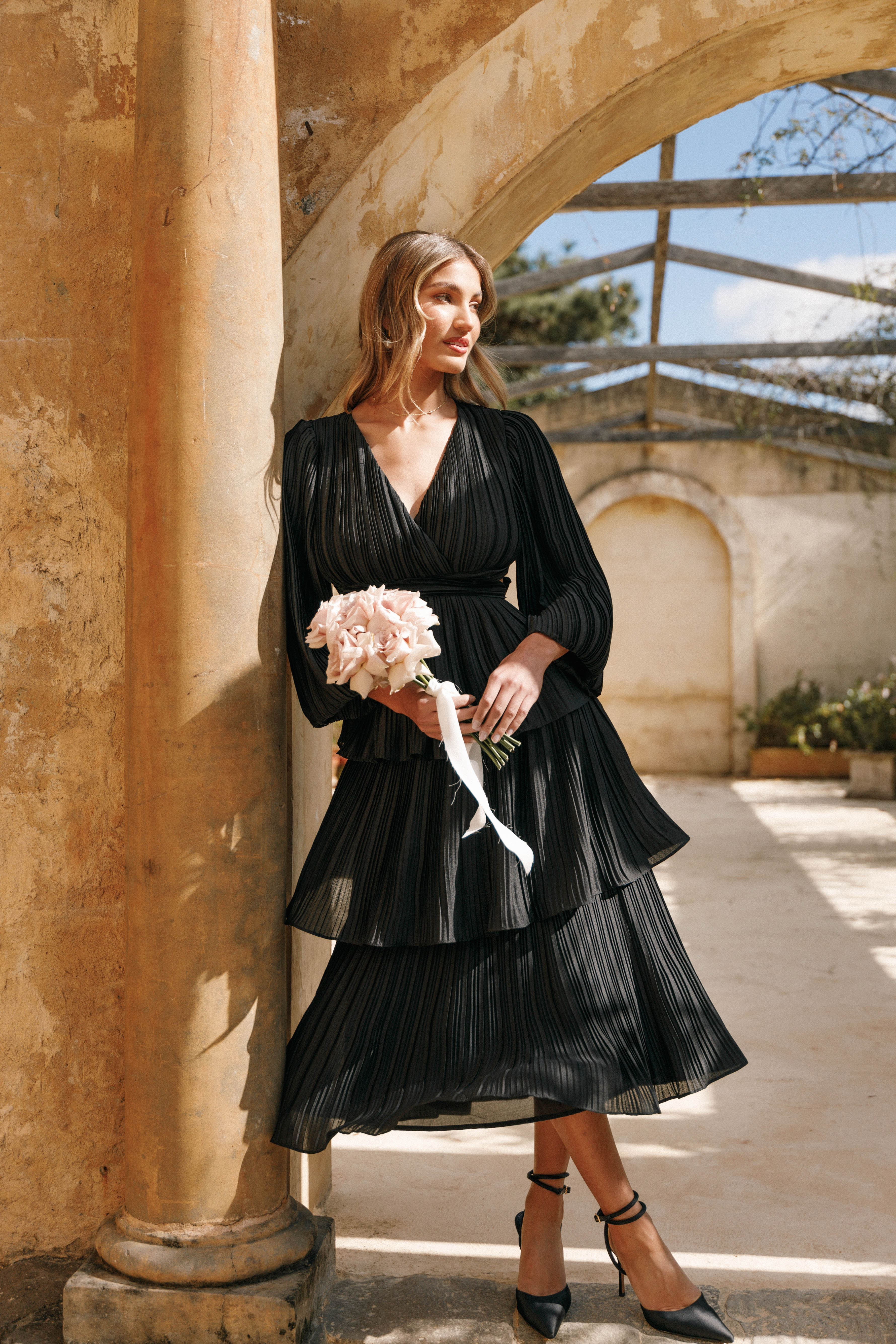 Pippa Long Sleeve Midi Dress - Black-Aur Fashion