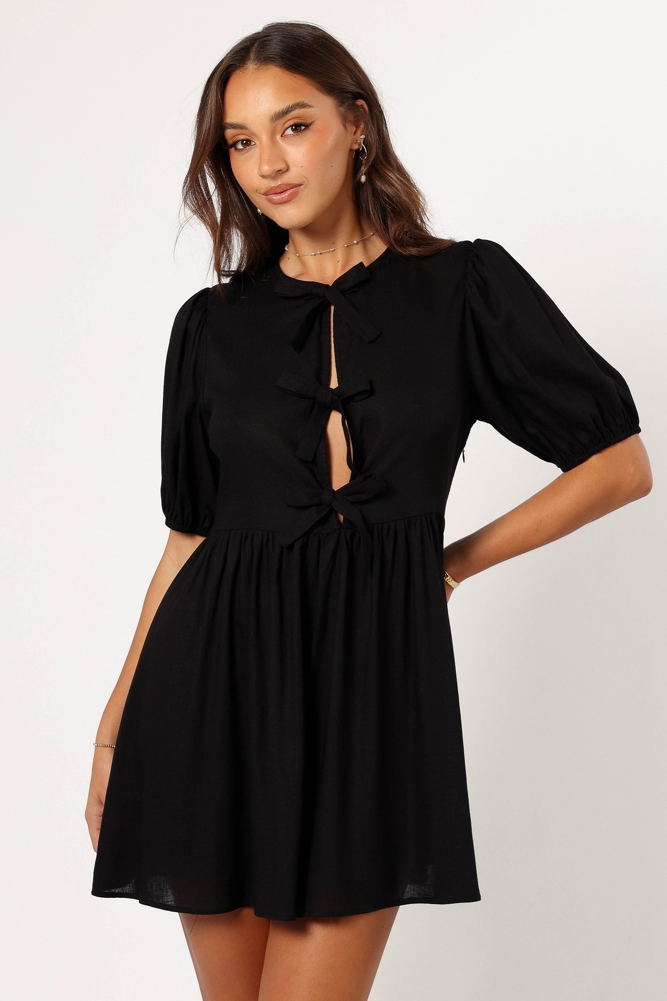 Harlyn Mini Dress - Black-Aur Fashion