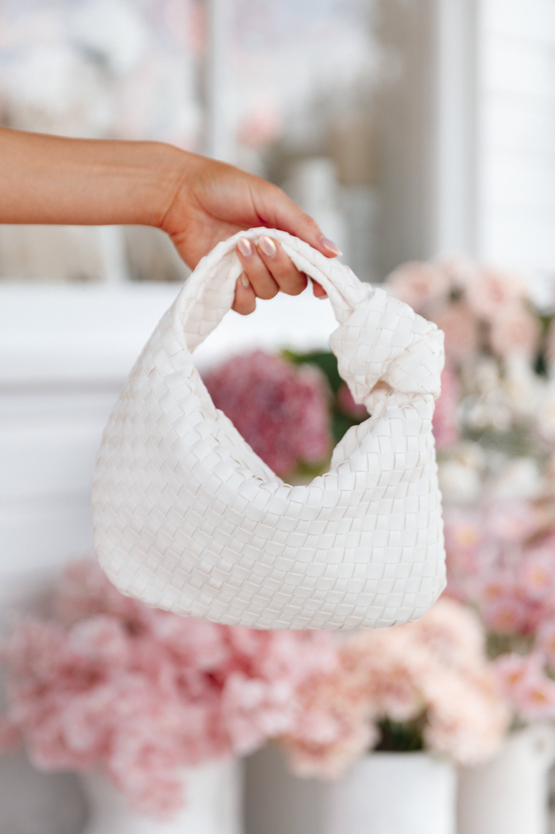 Alma Woven Shoulder Bag - White-Aur Fashion
