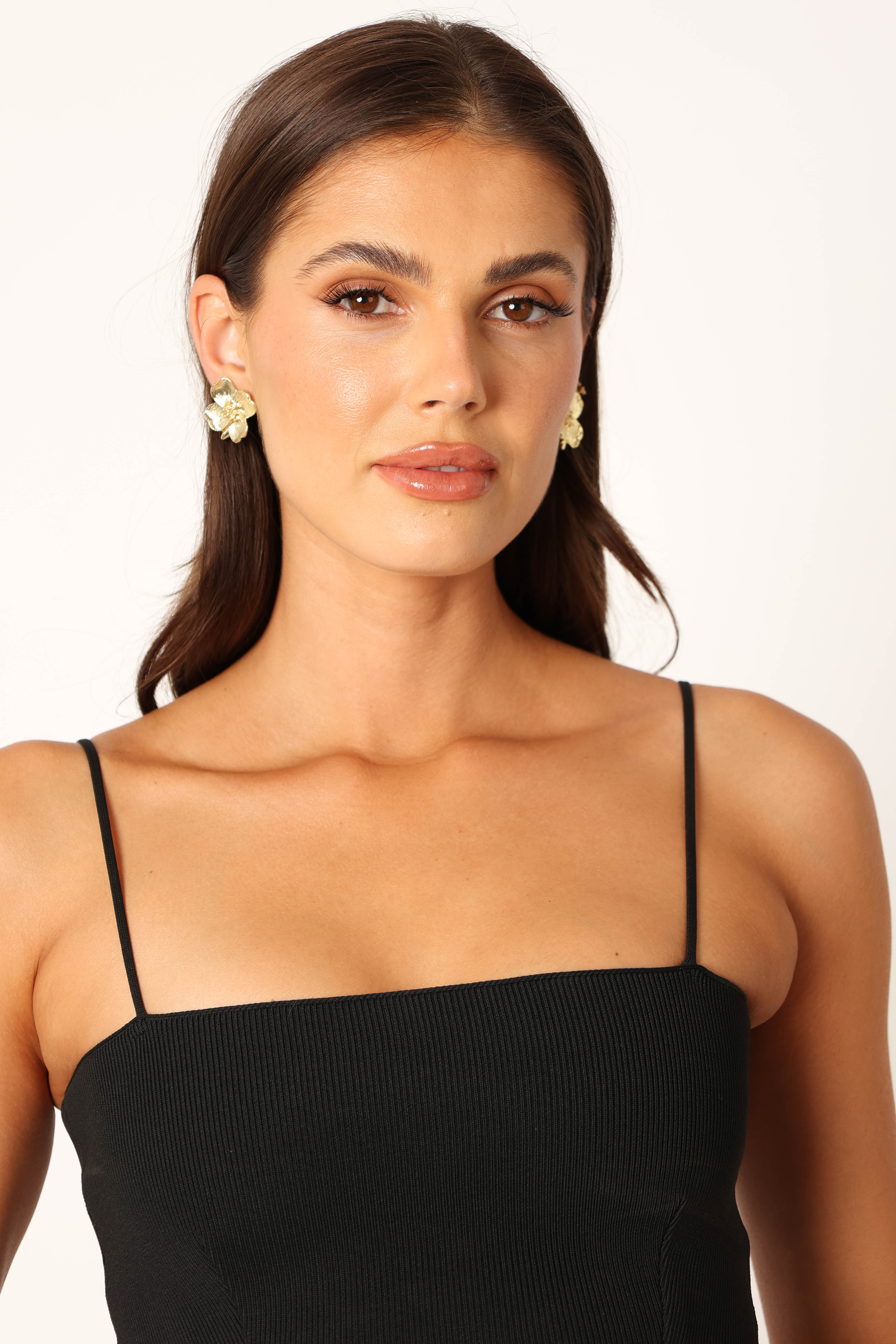 Hilary Flower Earrings - Gold-Aur Fashion