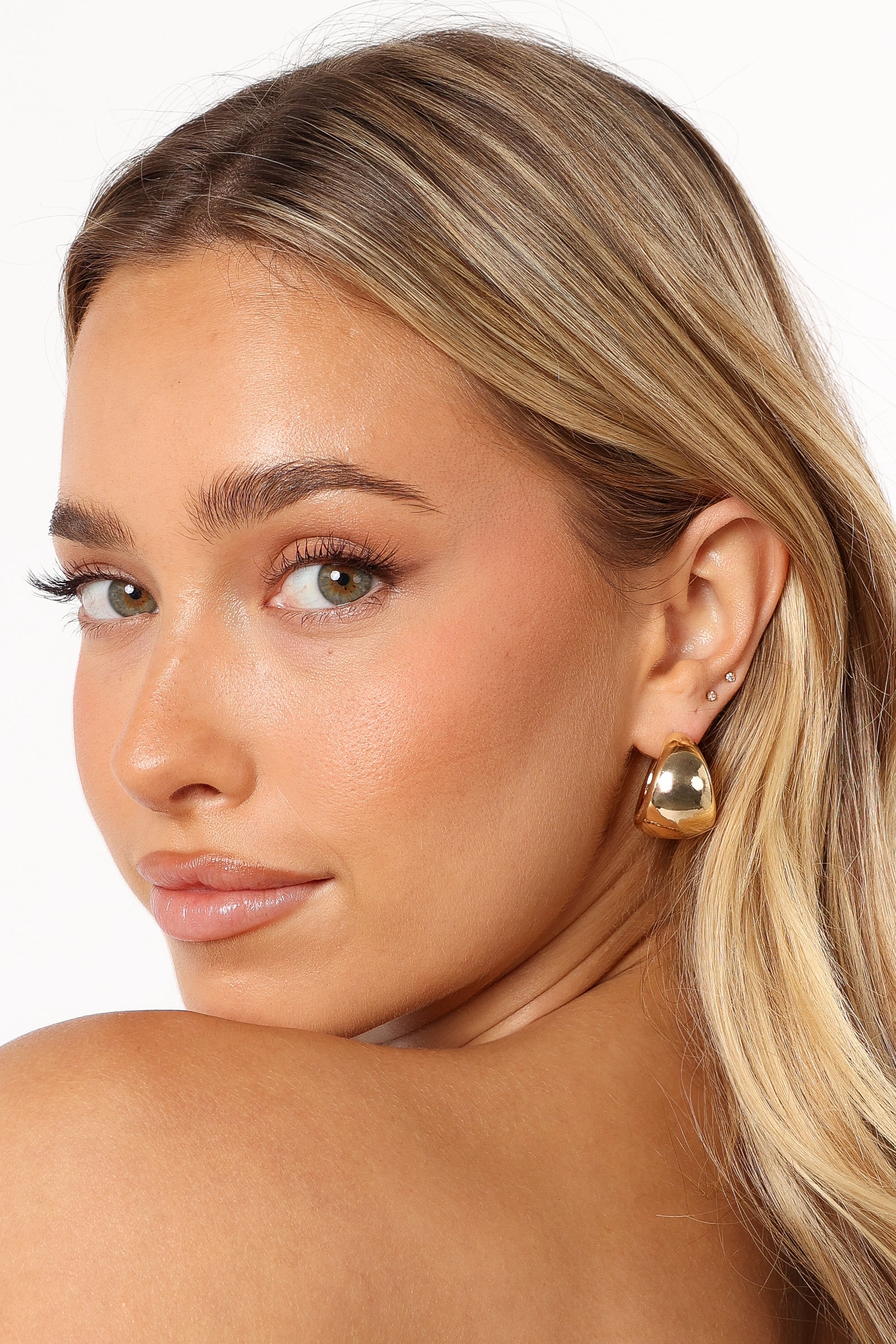 Leandra Earrings - Gold-Aur Fashion