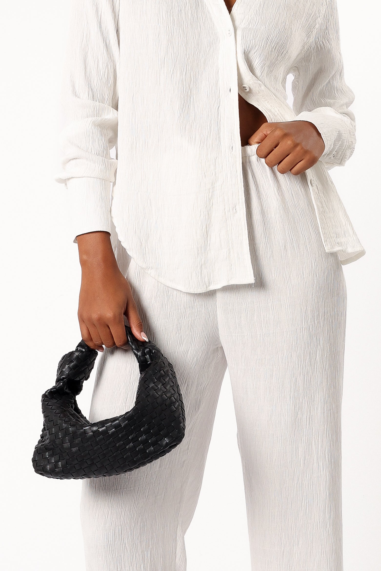 Lyra Handbag - Black-Aur Fashion