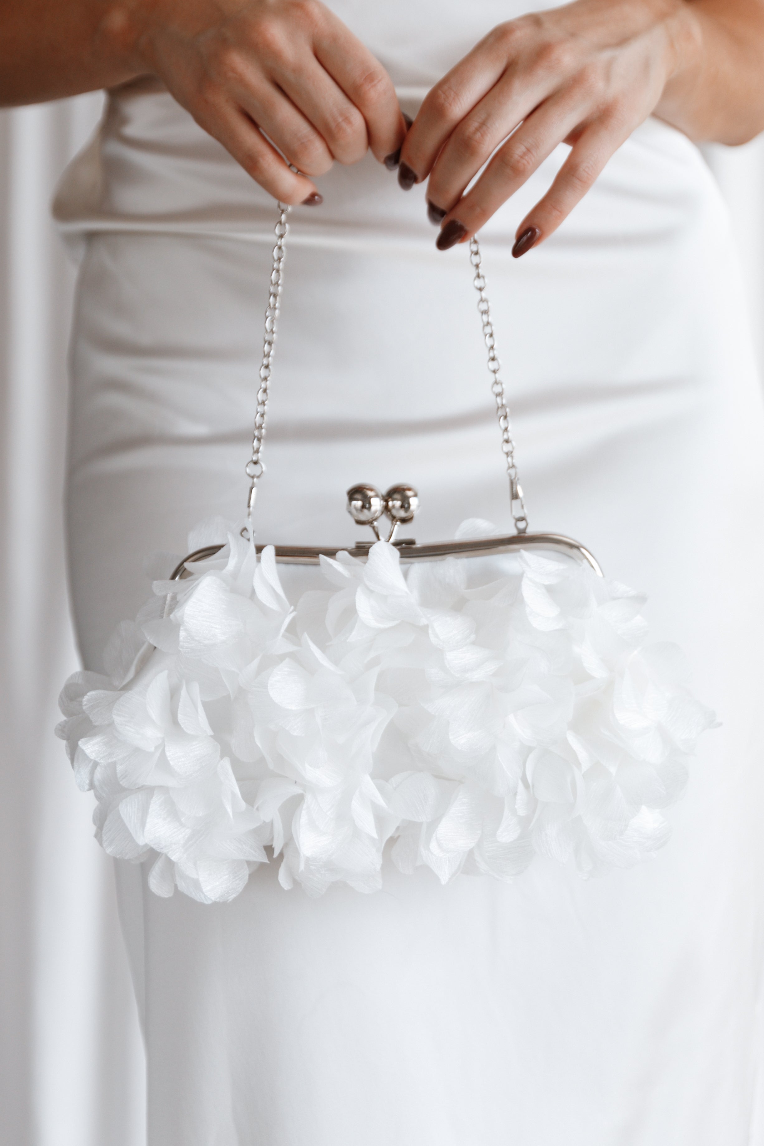 Mon Amour Floral Clutch - White-Aur Fashion