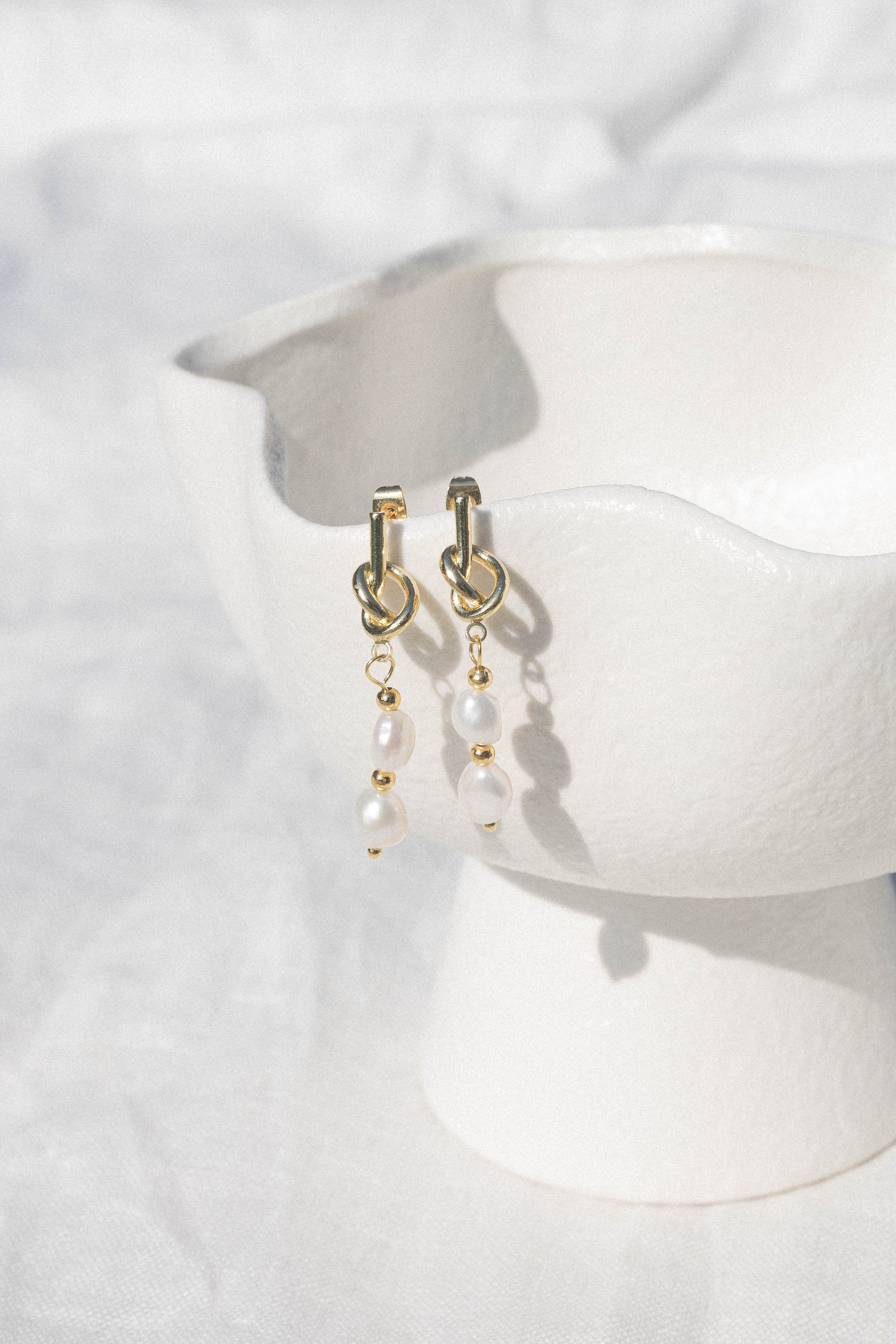 Trixton Pearl Drop Earrings - Gold-Aur Fashion