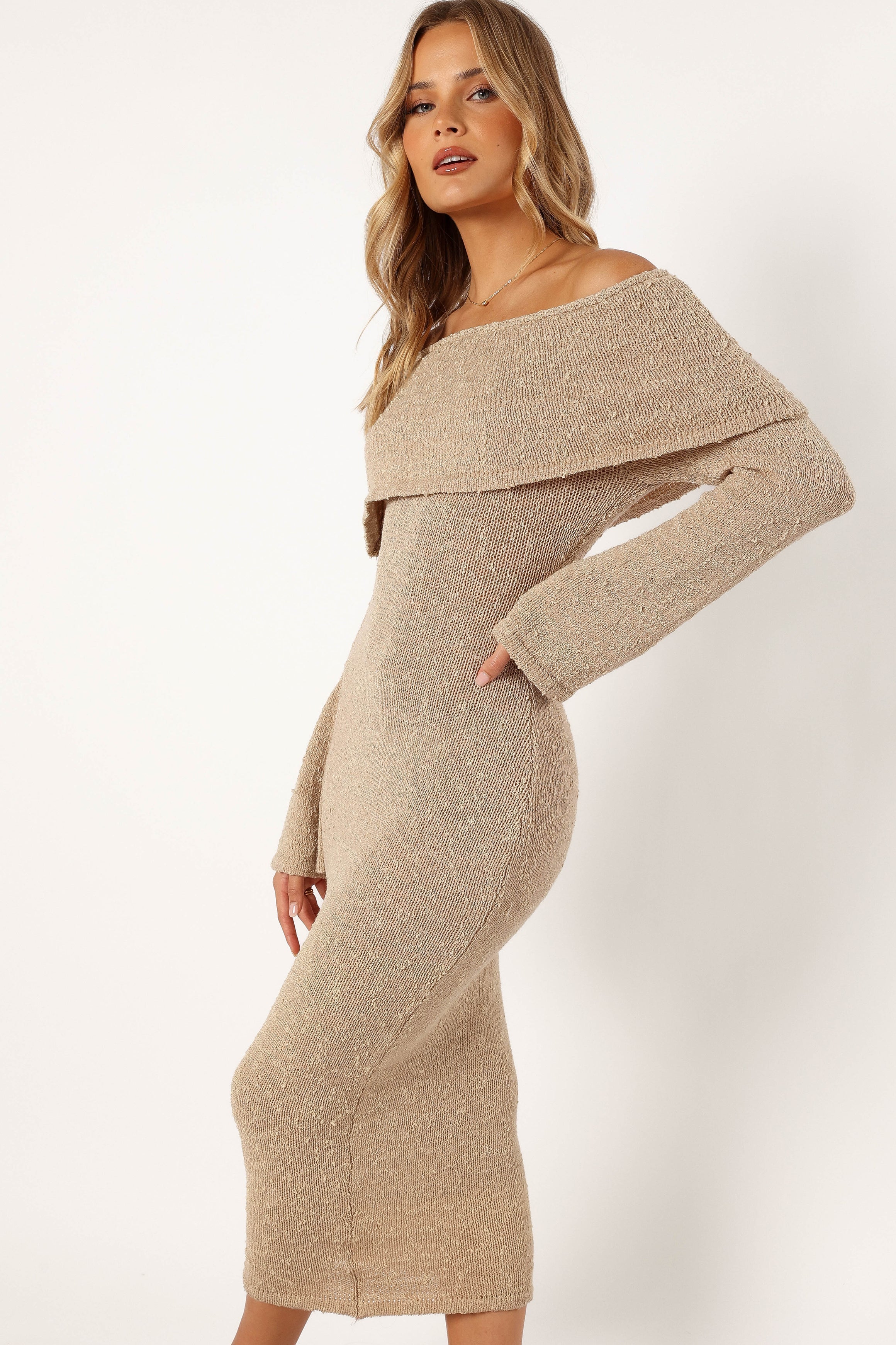 Nikkie Long Sleeve Maxi Dress - Tan-Aur Fashion