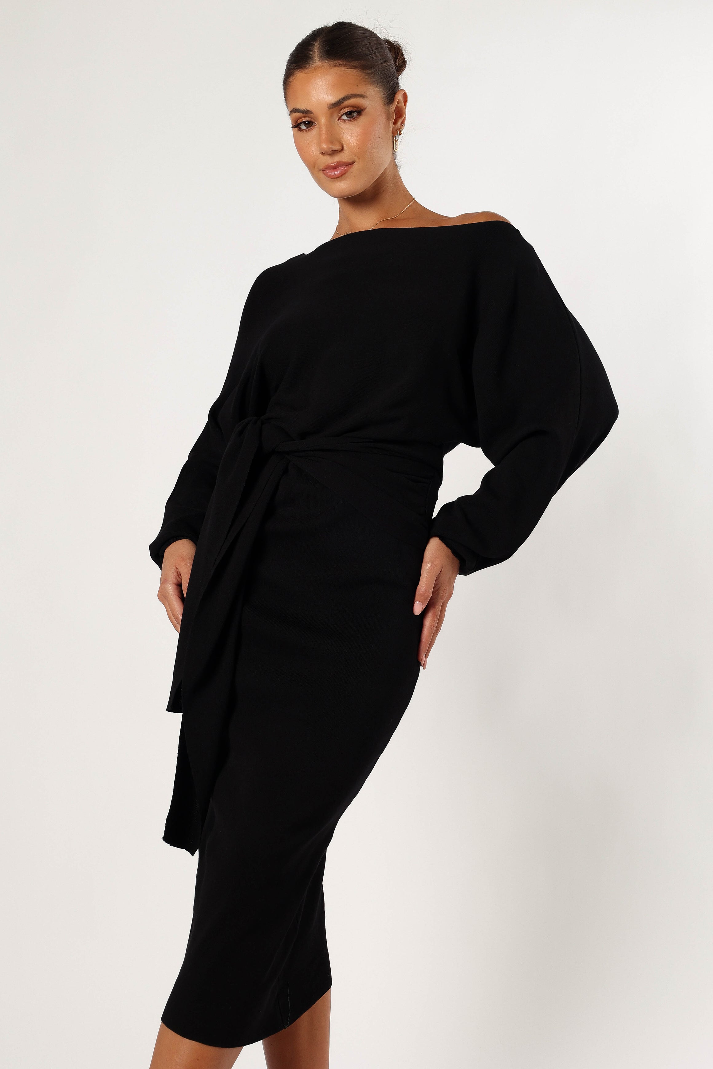 Prancer Off Shoulder Midi Dress - Black-Aur Fashion