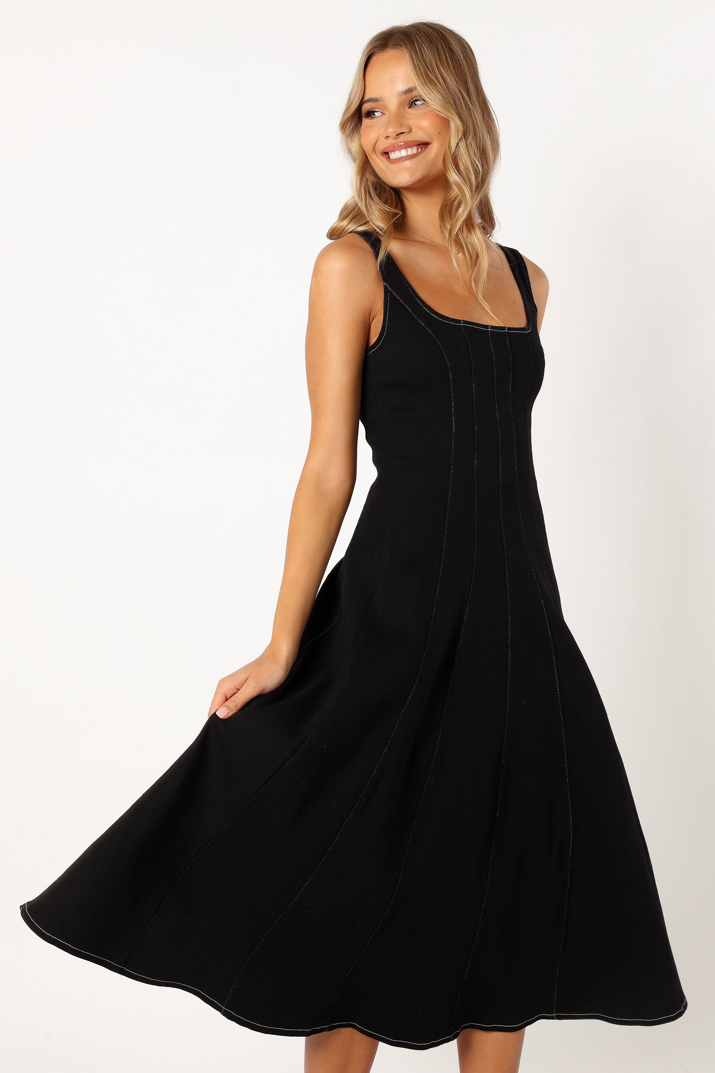 Una Midi Dress - Black-Aur Fashion