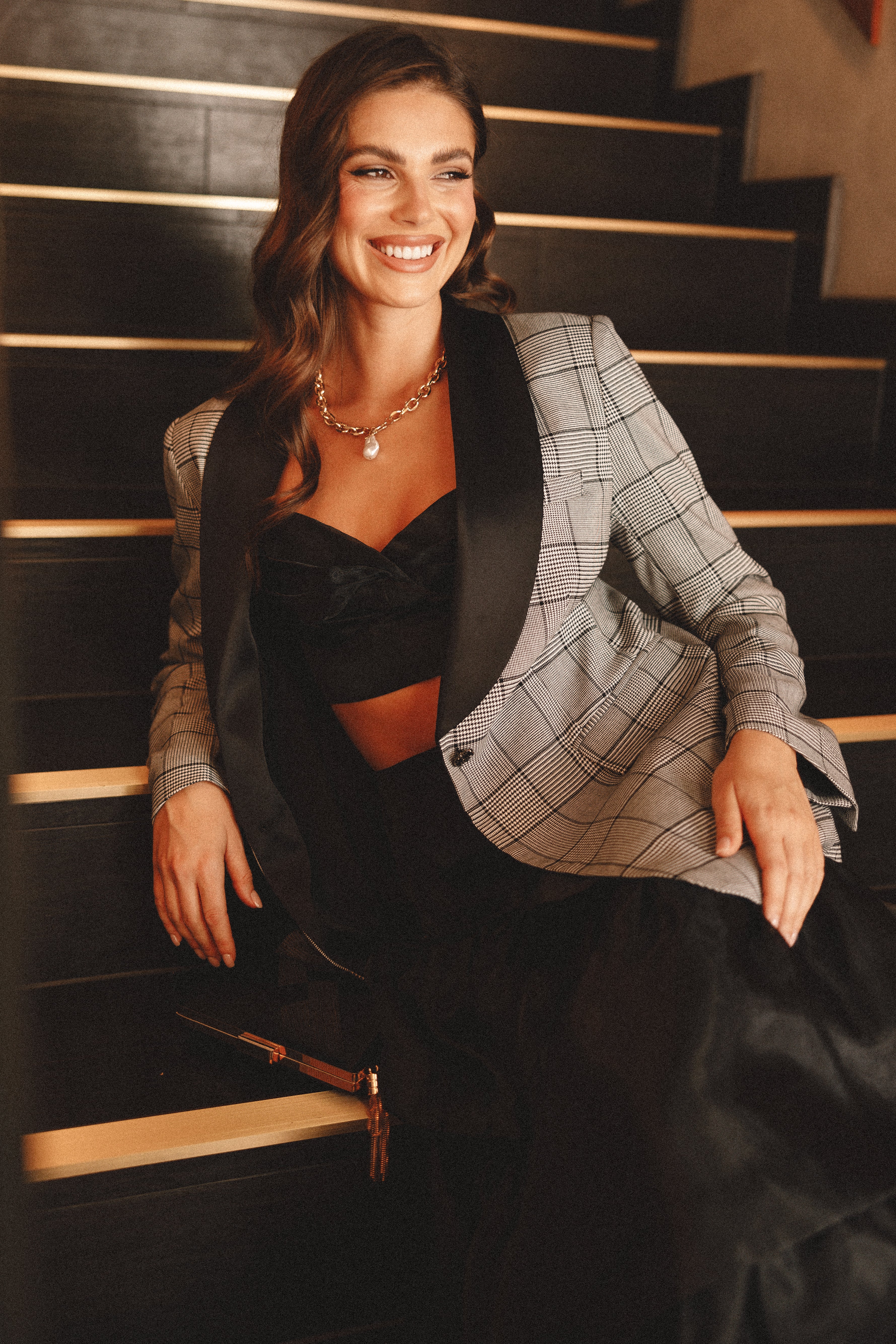 Veronica Contrast Lapel Blazer - Grey-Aur Fashion