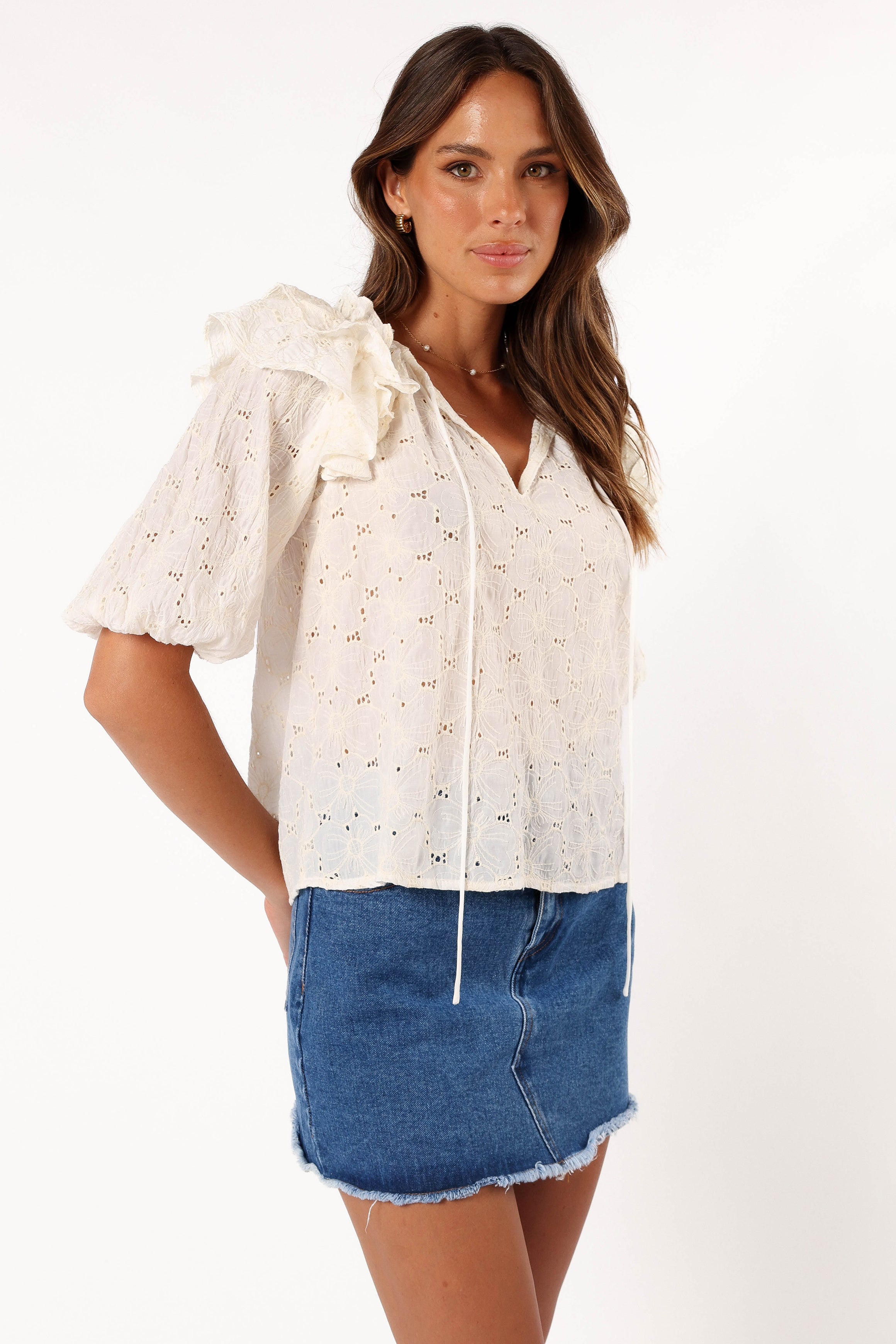 Iris Ruffled Top - Cream-Aur Fashion