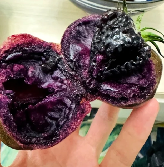 Black Beauty Tomato Seeds