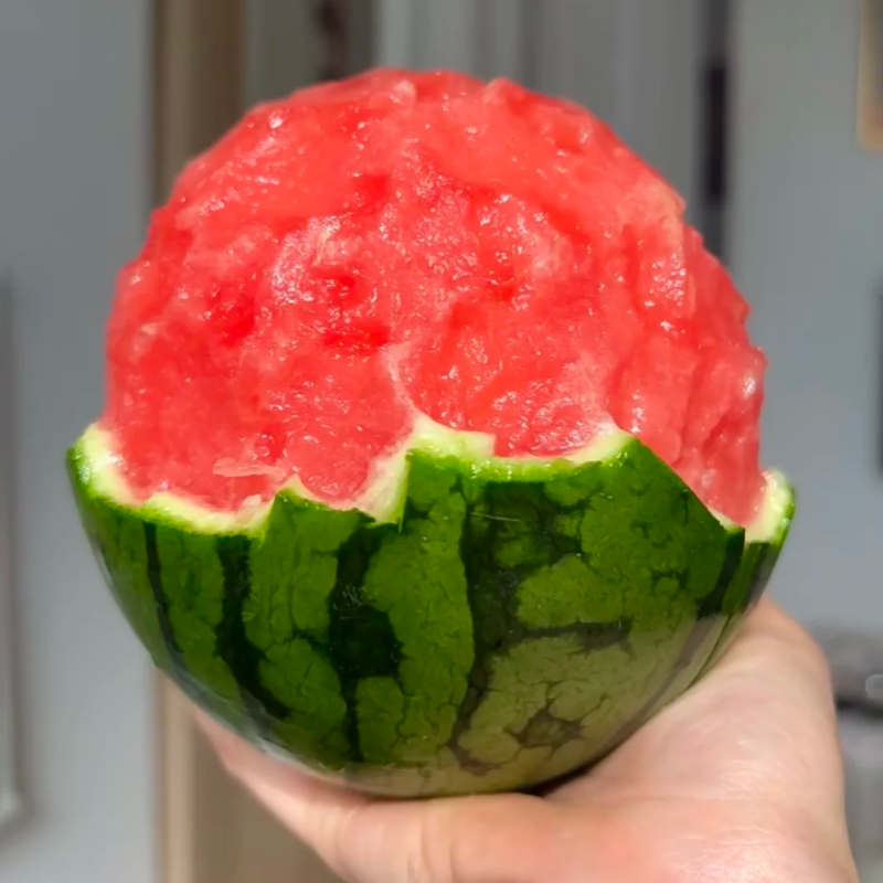 🍉 Ruby Watermelon Seeds – Harvest sweet and juicy summer refreshment