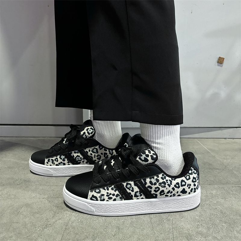 Innovative Slouchy Cross Strap Flat Sneakers