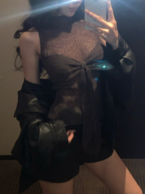 Layered Ring Front Cut Out Sleeveless Bra Top