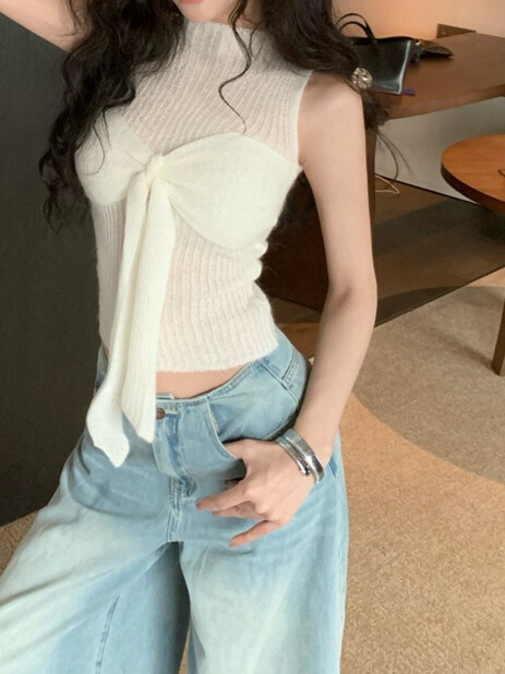 Layered Ring Front Cut Out Sleeveless Bra Top