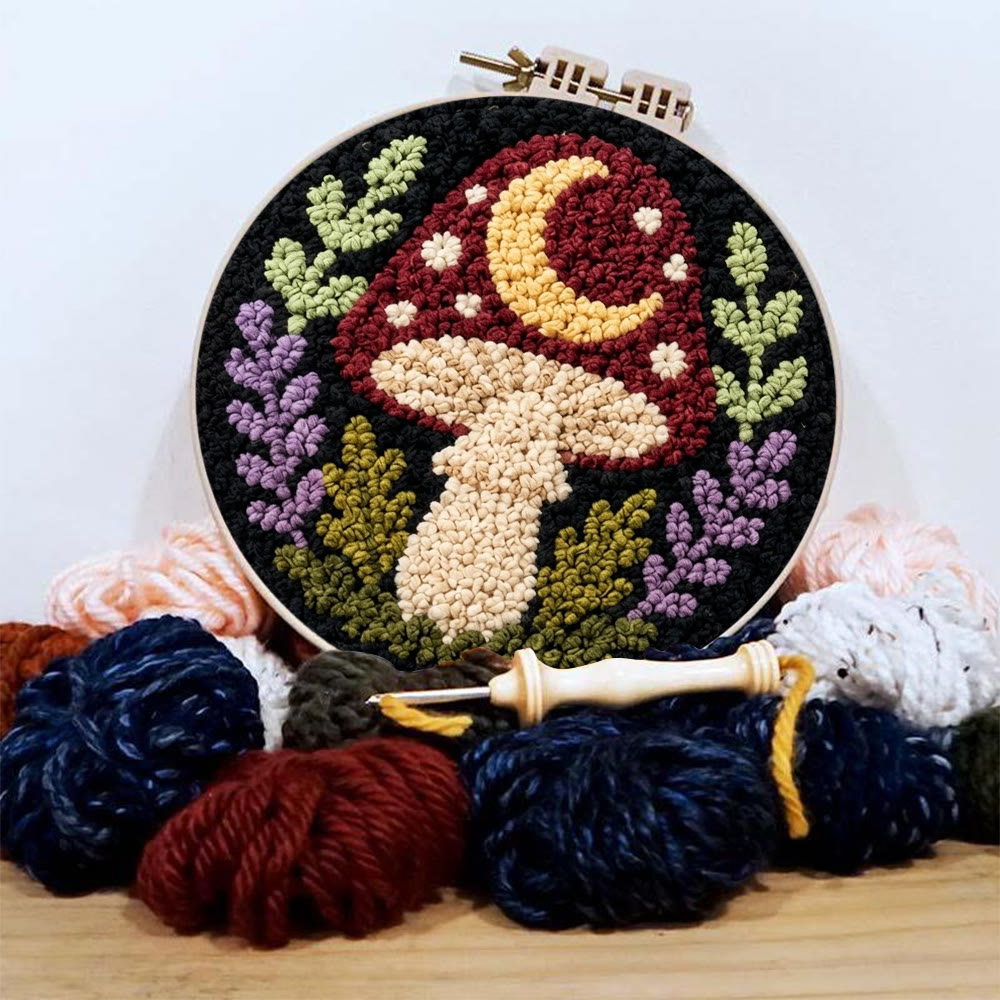 Gotischer Wald – Punch-Needle-Set – Nähprojekt für Anfänger | Verspieltes Pilz- und Blumenmotiv - image 4