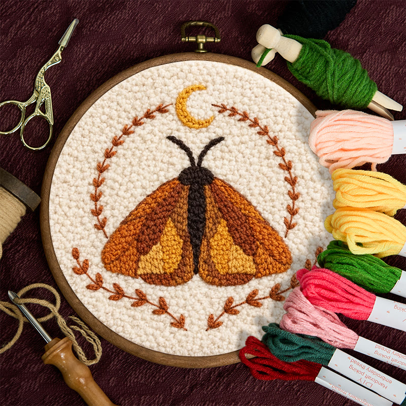 Mondfalter-Kranz-Bastelset mit Punch Needle – Anfängerfreundliches DIY-Projekt | Atmosphärische Wohndekoration - image 11