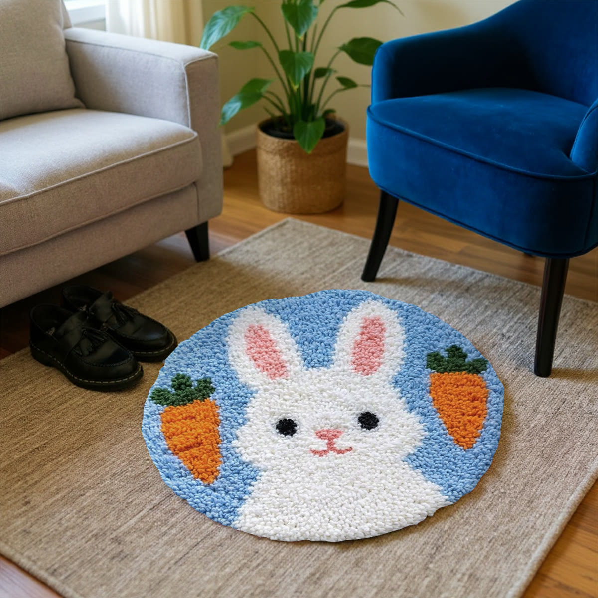 Rubbyoo Knüpfteppich-Set – Hase mit Karotte | Bodendekoration für Zuhause | Perfektes Weihnachtsgeschenk - image 4