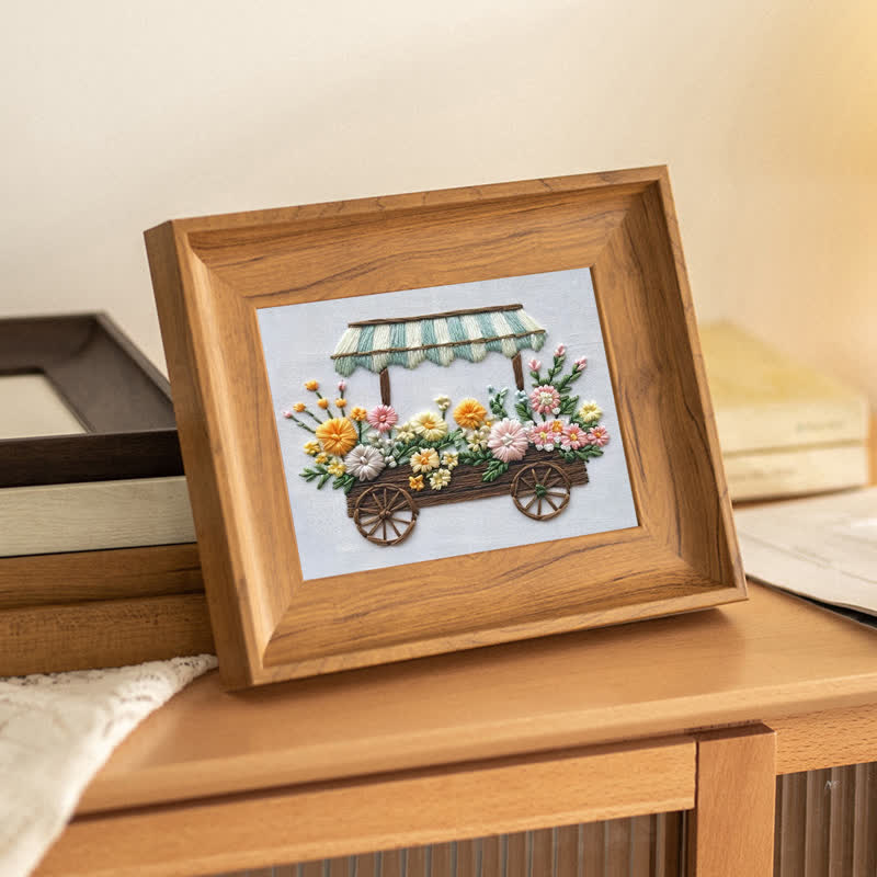 Stickrahmen aus Holz | Dekorative Kunst | Handbemalt - image 1