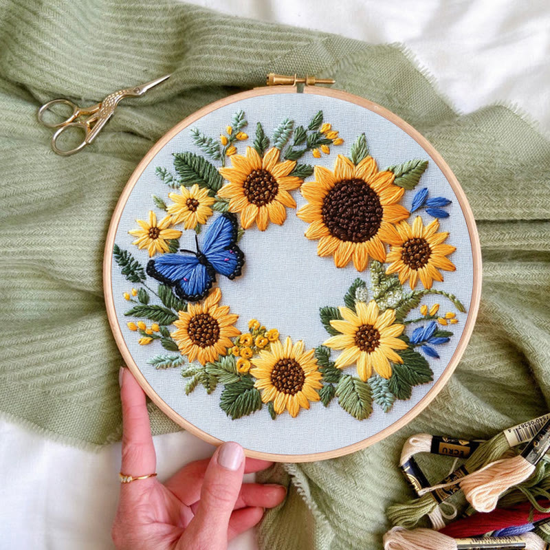 Rubbyoo Stickset – Sonnenblumenkranz und Schmetterling | Handarbeitsgeschenke - image 2