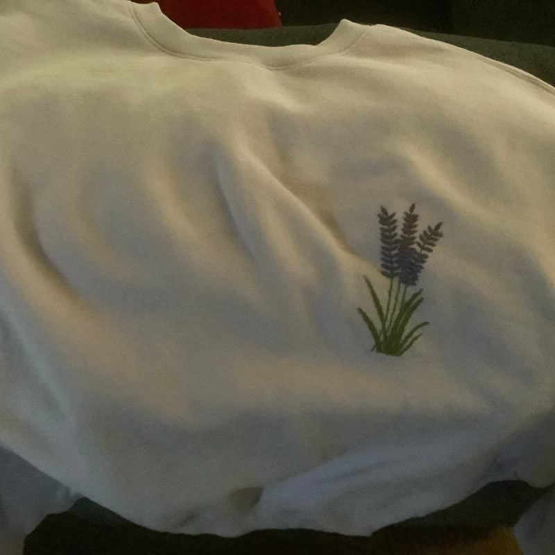 Stickmuster mit großen, schmalen Blumen | Stickerei für Kleidung - image 7