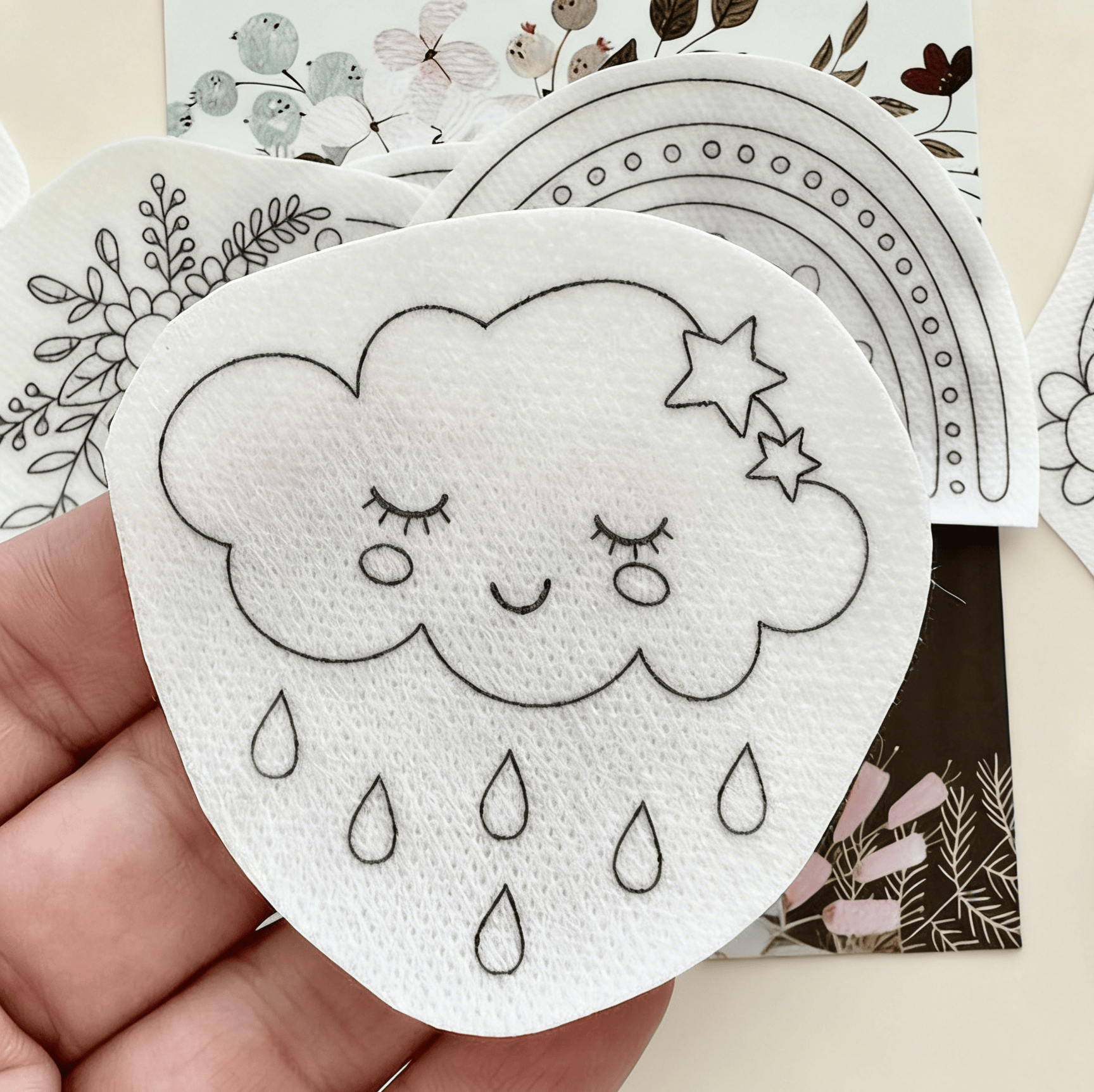 Blumen-Regenbogen-Stickmuster | DIY-Geschenkidee | Kreatives Stickprojekt - image 4