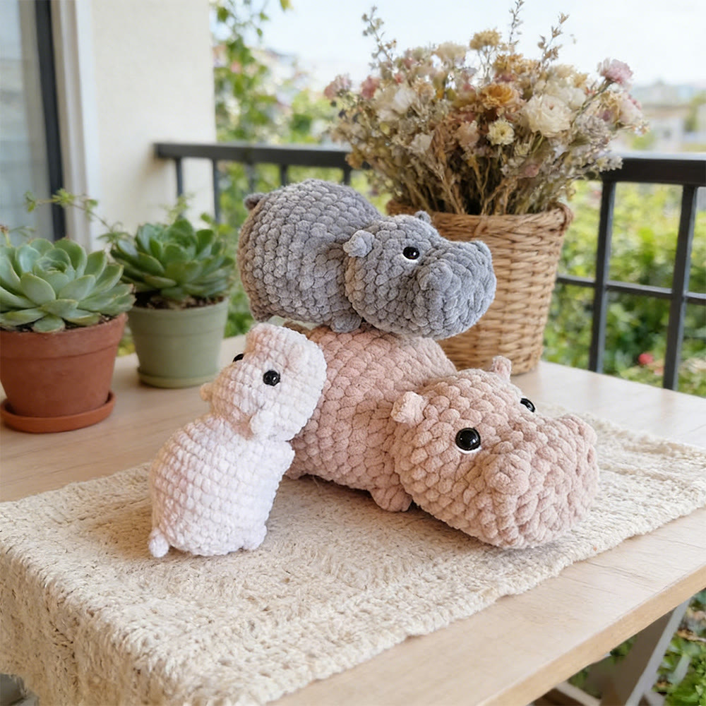 DIY-Häkelset „Happy Hippo“ – Einzigartige Plüschpuppe | Tolle Geschenkidee - image 1