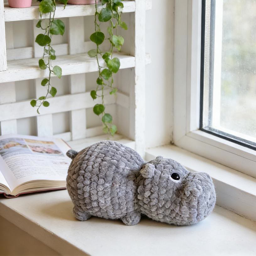 DIY-Häkelset „Happy Hippo“ – Einzigartige Plüschpuppe | Tolle Geschenkidee - Grau - image 3