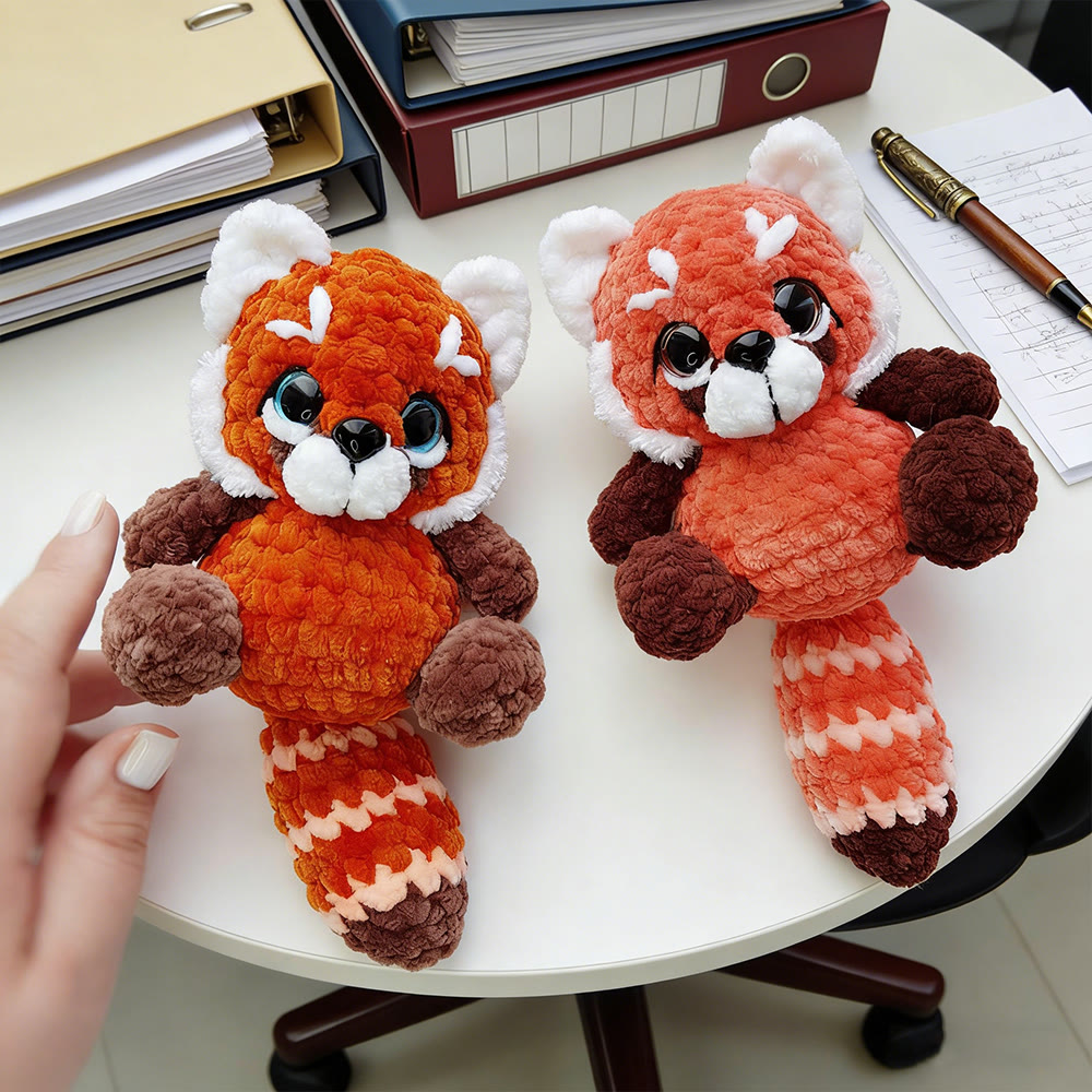 DIY-Häkelset für einen Roten Panda – Niedliche Plüschpuppe | Einzigartiges Geschenk für Kinder - image 2
