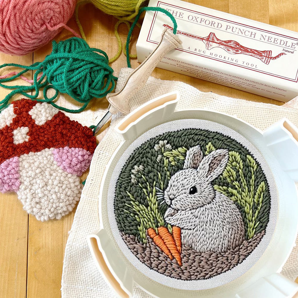 Karottenkuschelnder grauer Hase Punch Needle Set - Lohnendes DIY | Saisonales Erinnerungsstück - image 12