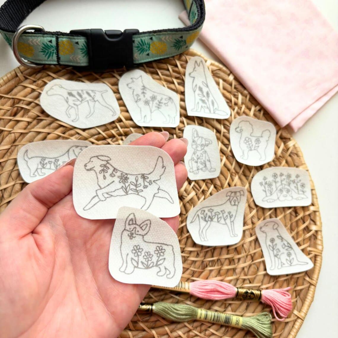 Welpen-Stickmuster | Hunde-Stickerei-Design | Kreatives florales Tiermuster - image 3